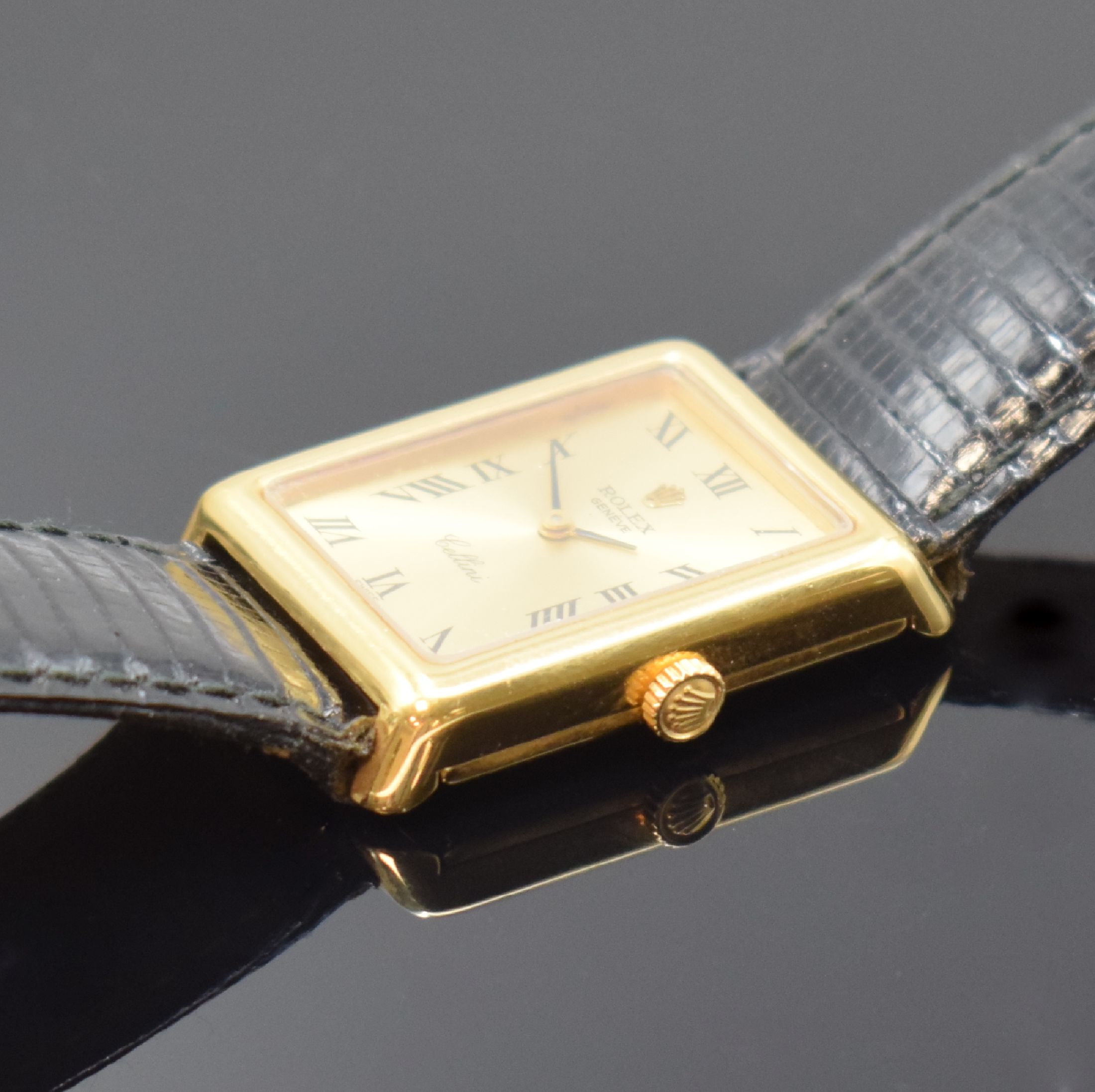 Detail c: ROLEX Cellini Damenarmbanduhr in GG 750/000 Referenz 4103, Schweiz um 1975, Handaufzug, rechteck. Geh., Boden aufgedr., orig. Krone, gold. Zifferbl. ...
