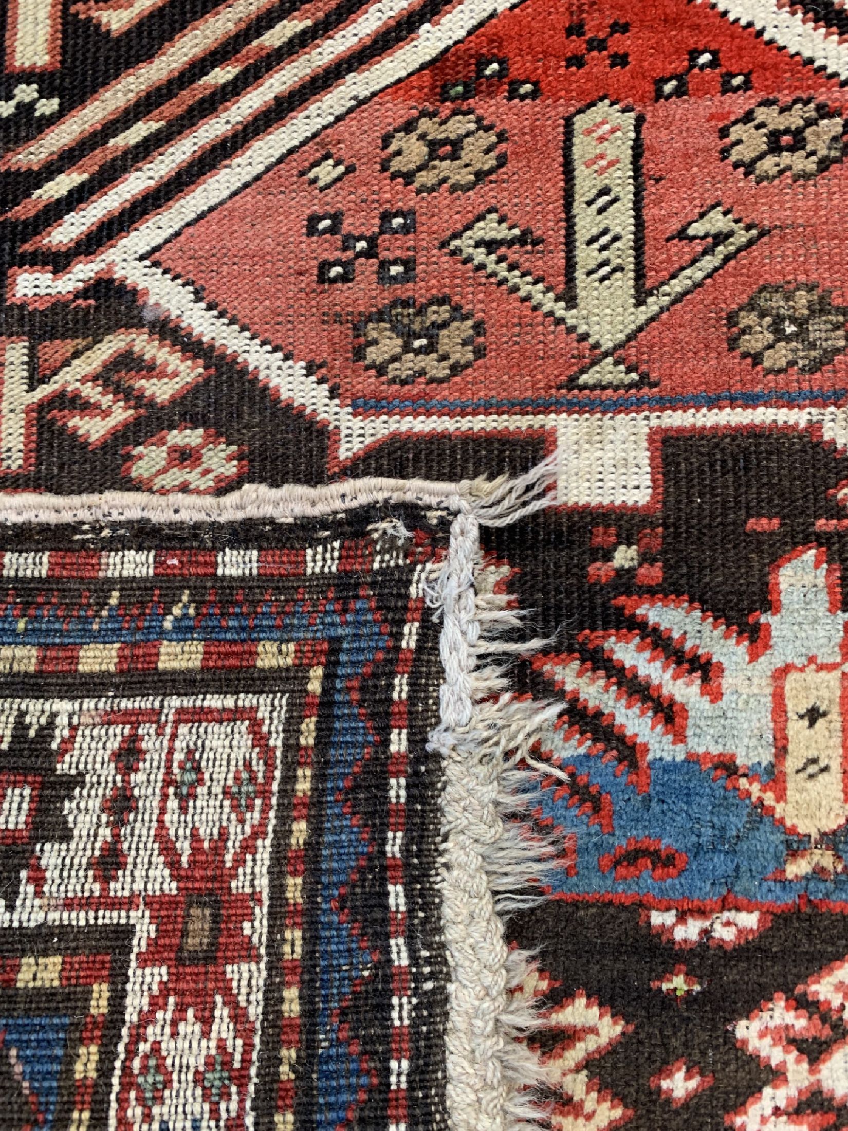 Detail d: Tschelaberd-Karabagh antik, Kaukasus, 19.Jhd, Wolle auf Wolle, ca. 255 x 140 cm, EHZ: 4