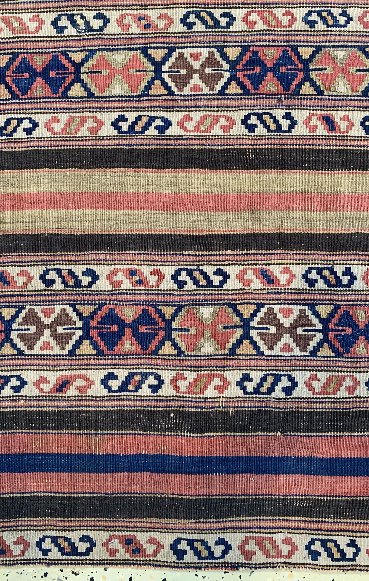 Detail b: Shahsawan Kelim antik, Persien, 19.Jhd, Wolle auf Wolle, ca. 230 x 107 cm, EHZ: 2