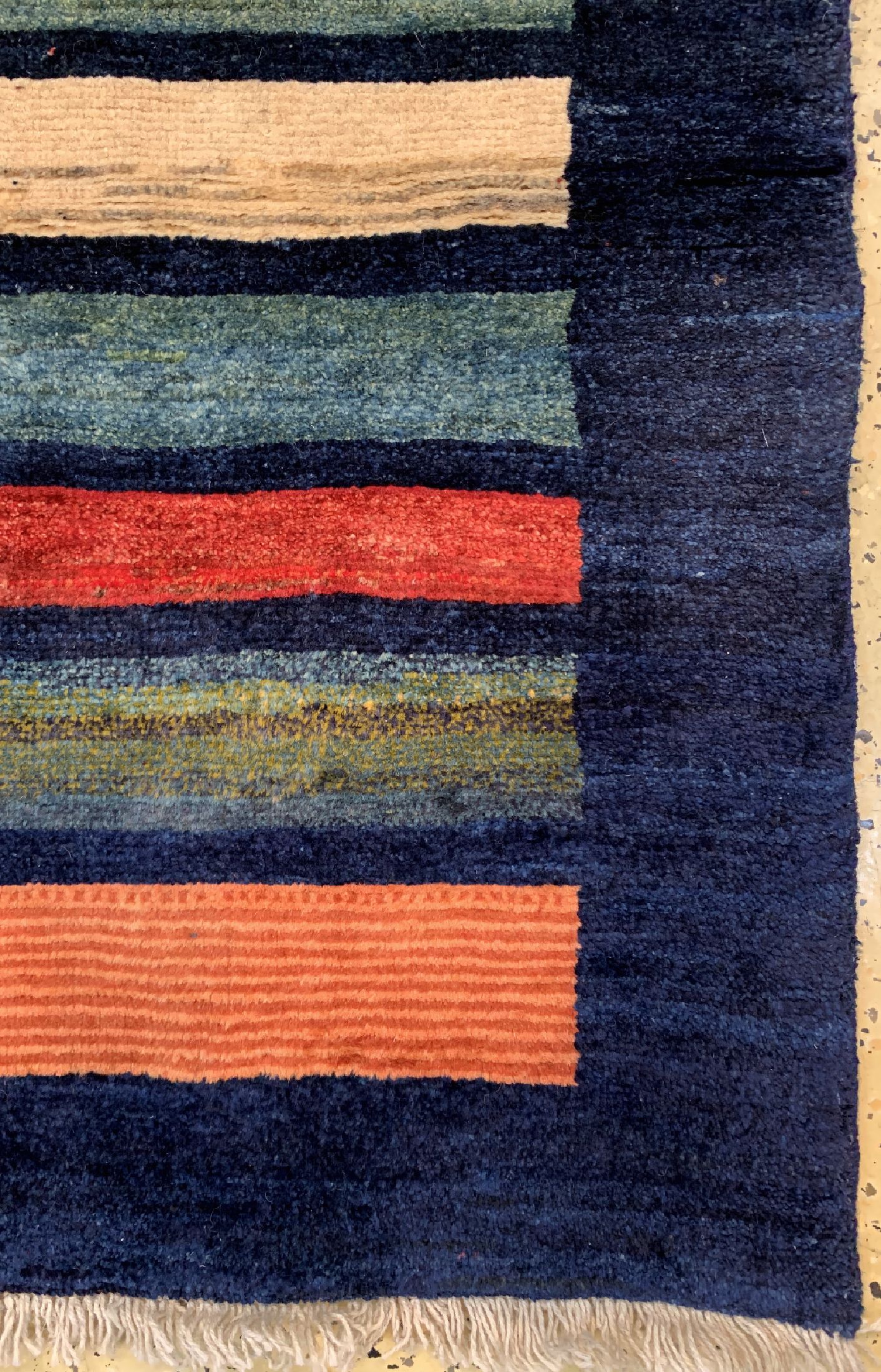 Detail a: Gabbeh alt, Persien, ca. 30 Jahre, Wolle auf Wolle, ca. 190 x 100 cm, EHZ: 2