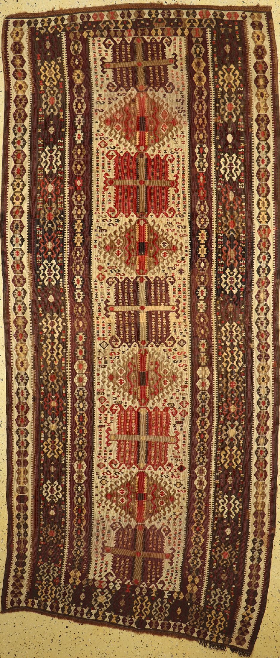 Kars Kelim, Türkei, um 1930/1940, Wolle auf Wolle, ca. 350 x 155 cm, verfärbt, EHZ: 2