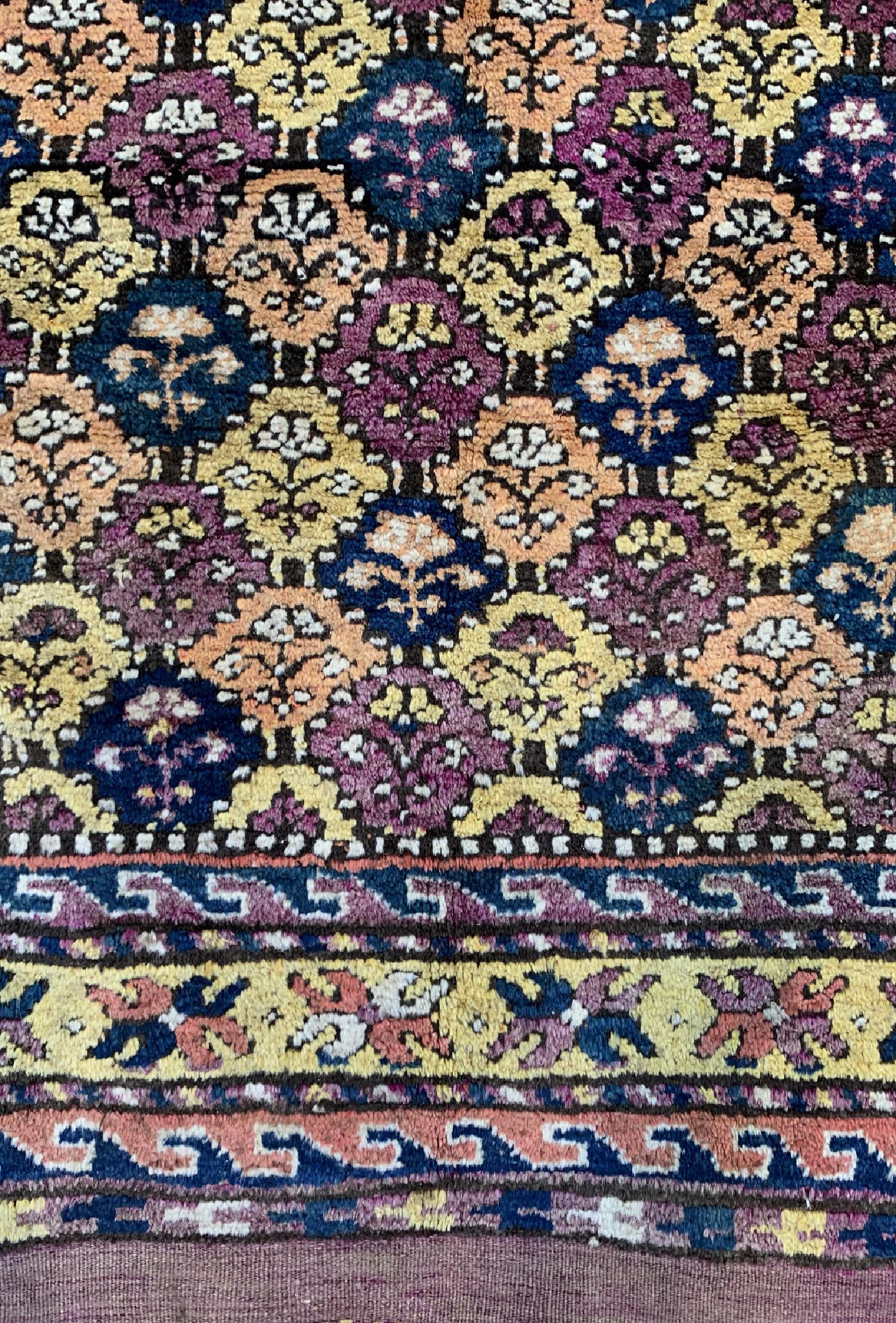 Detail b: Kordi Dorfteppich, Persien, um 1900, Wolle auf Wolle, ca. 250 x 133 cm, EHZ:4