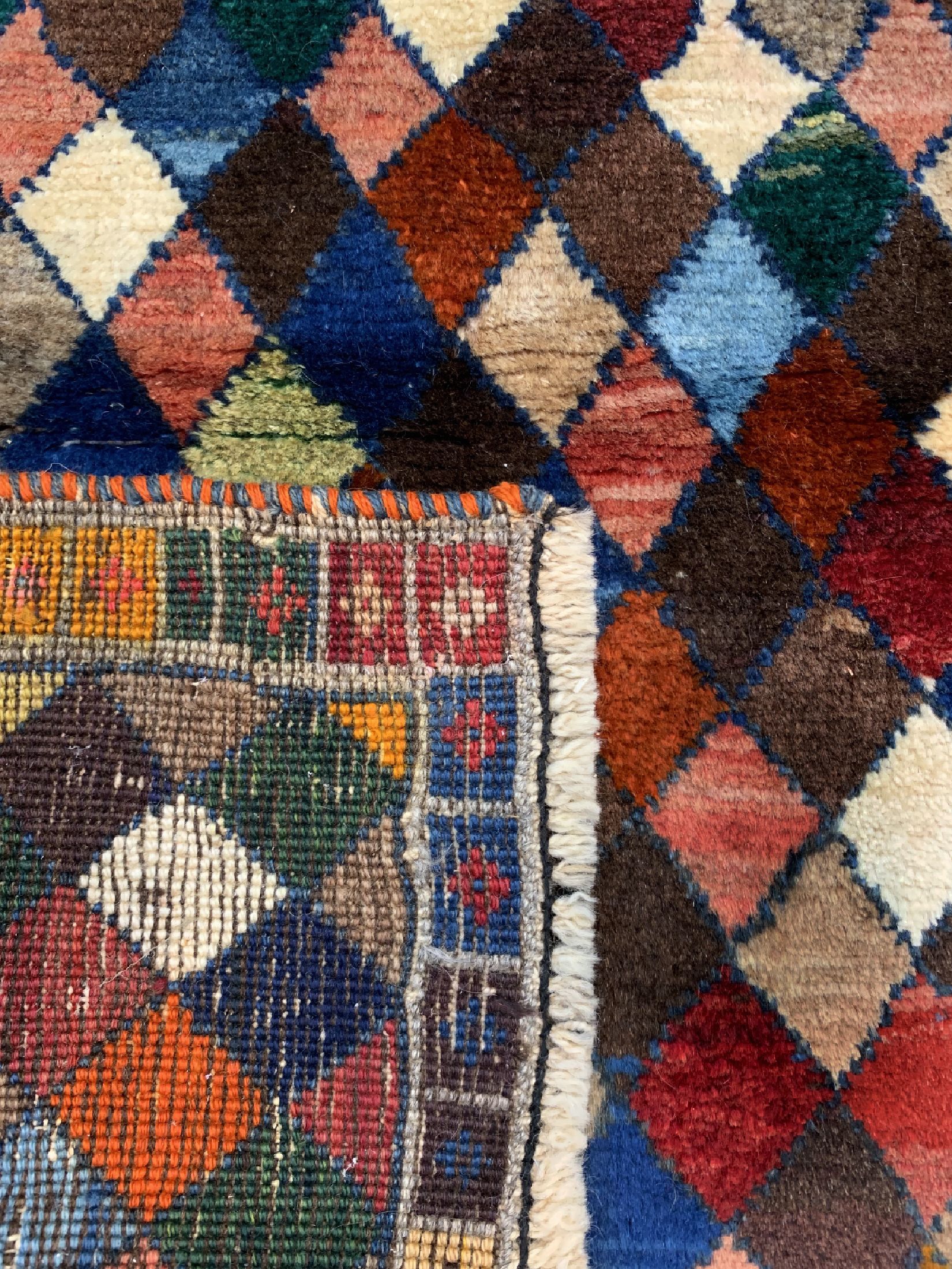 Detail d: Gabbeh alt, Persien, um 1950, Wolle auf Wolle, ca. 112 x 90 cm, EHZ: 4