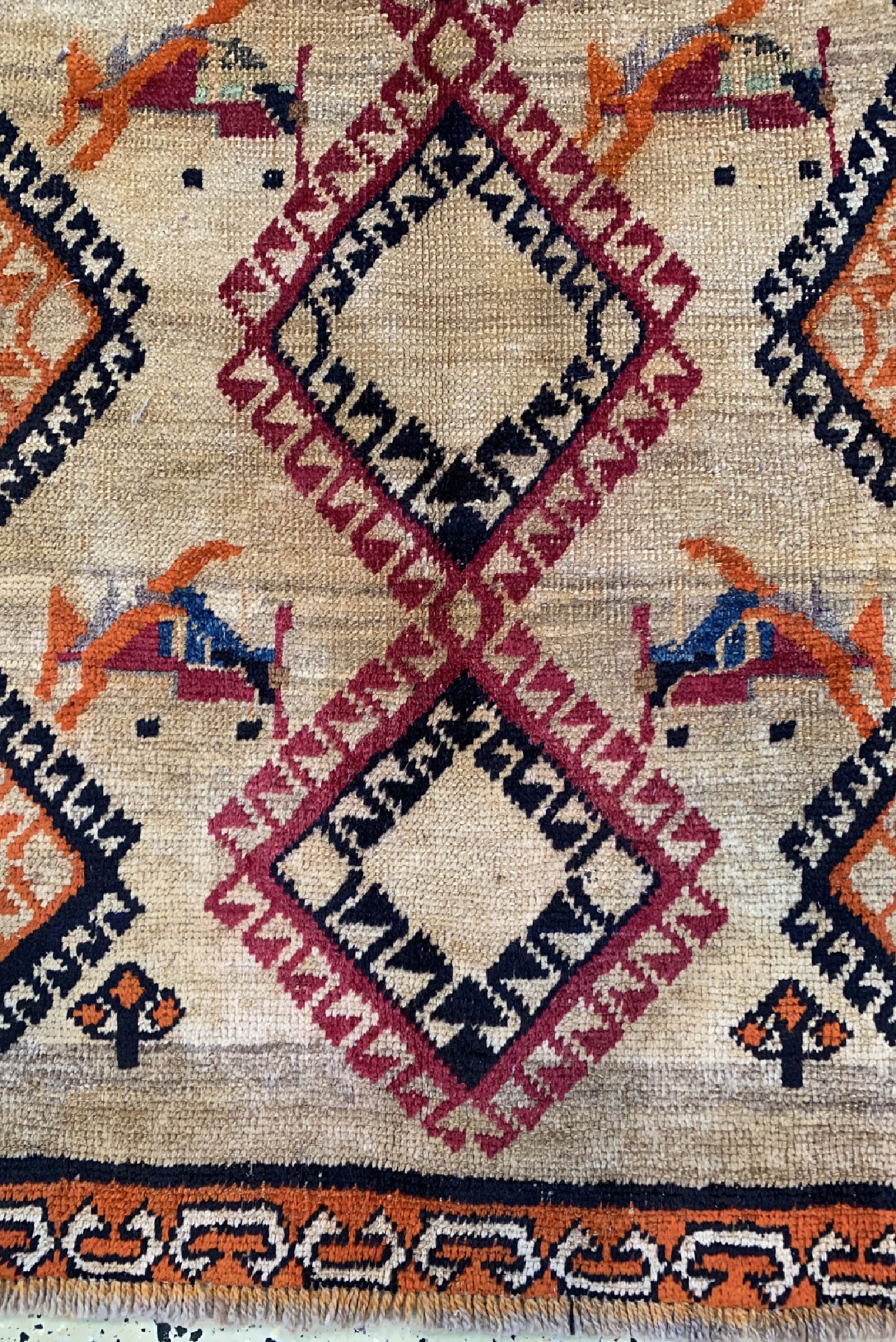 Detail b: Gabbeh alt, Persien, um 1940, Wolle auf Wolle, ca. 216 x 130 cm, EHZ: 3