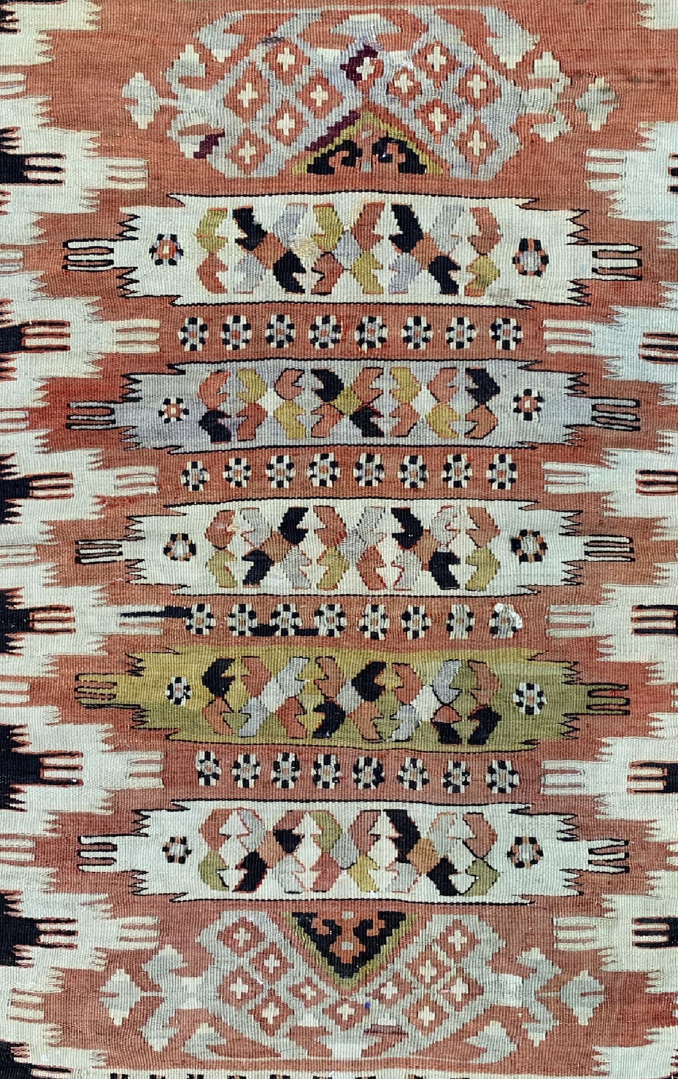 Detail b: Anatol Kelim, Türkei, 19.Jhd, Wolle auf Wolle, ca. 130 x 82 cm, EHZ: 2-3