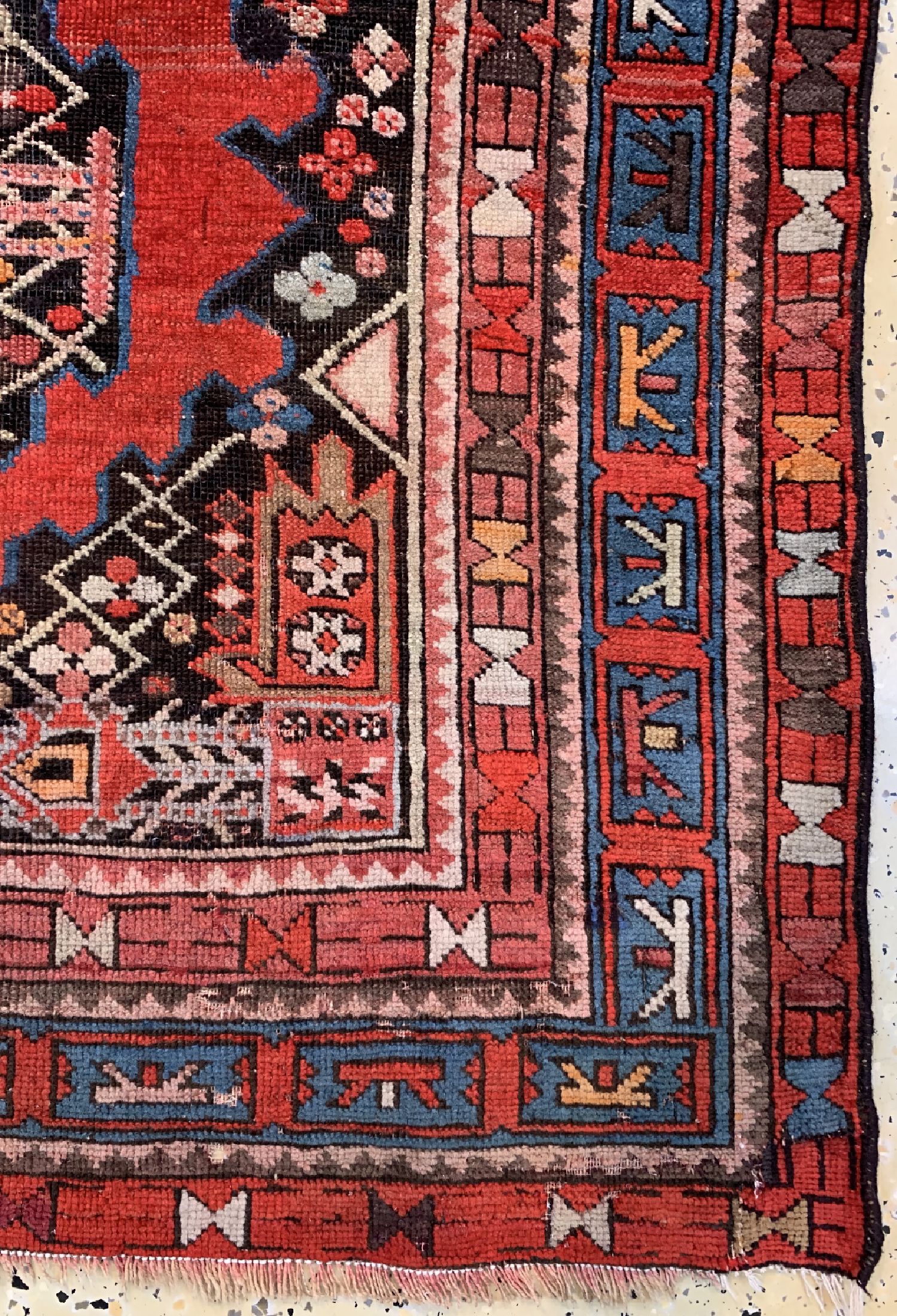 Detail a: Antiker Kazak, Kaukasus, um 1900, Wolle aufWolle, ca. 290 x 130 cm, EHZ: 4