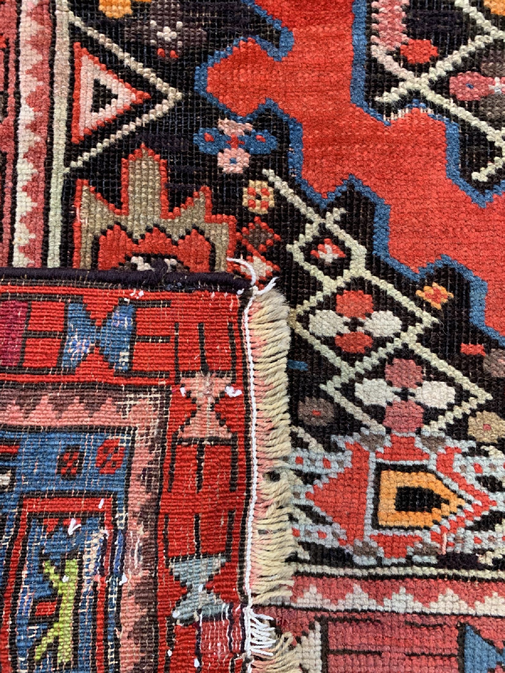 Detail d: Antiker Kazak, Kaukasus, um 1900, Wolle aufWolle, ca. 290 x 130 cm, EHZ: 4