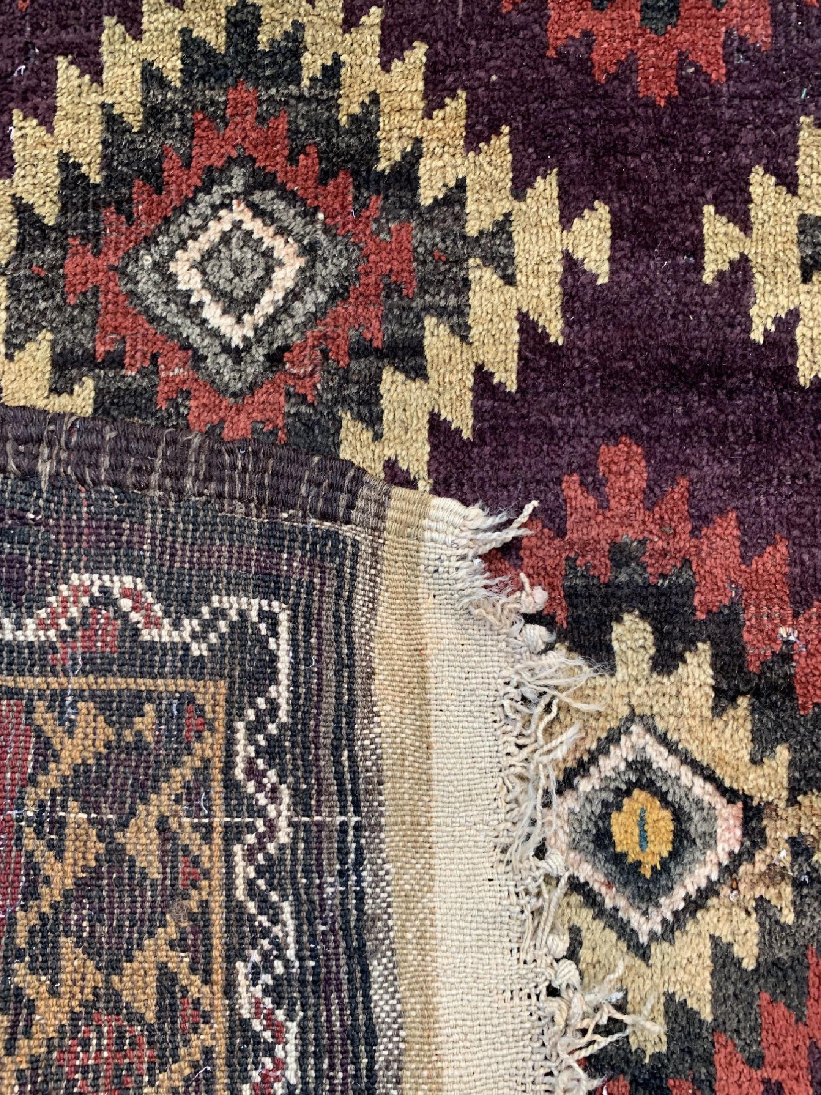 Detail d: Belutsch antik, Afghanistan, um 1900, Wolleauf Wolle, ca. 260 x 135 cm, EHZ: 4