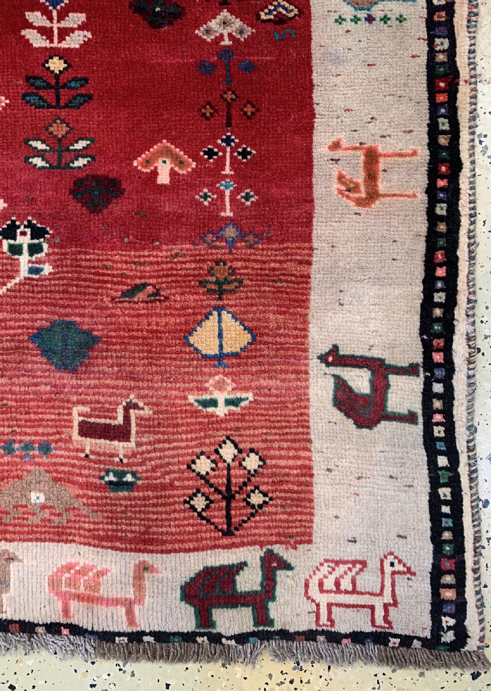 Detail a: Ghaschgai alt, Persien, um 1960, Wolle auf Wolle, ca. 153 x 143 cm, minimal verkürzt, EHZ: 2-3