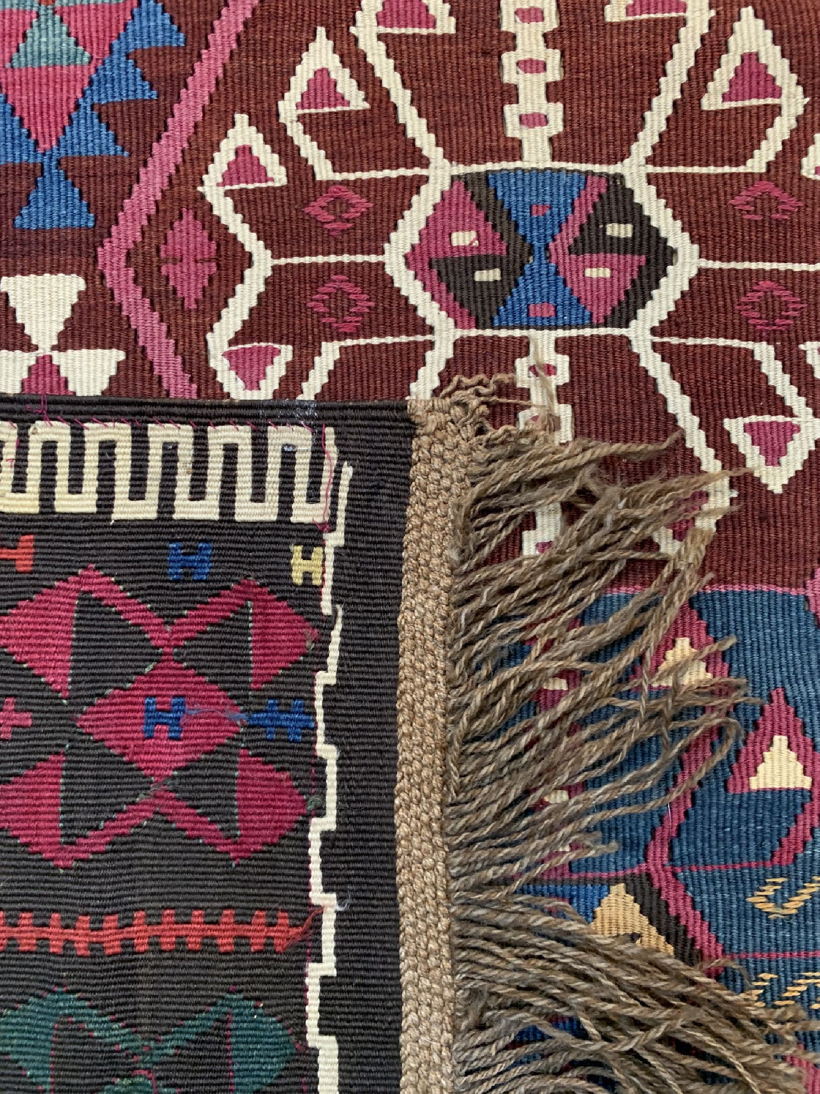 Detail e: Reyhanli Kelim, Türkei, um 1900, Wolle auf Wolle, ca. 422 x 173 cm, EHZ: 4