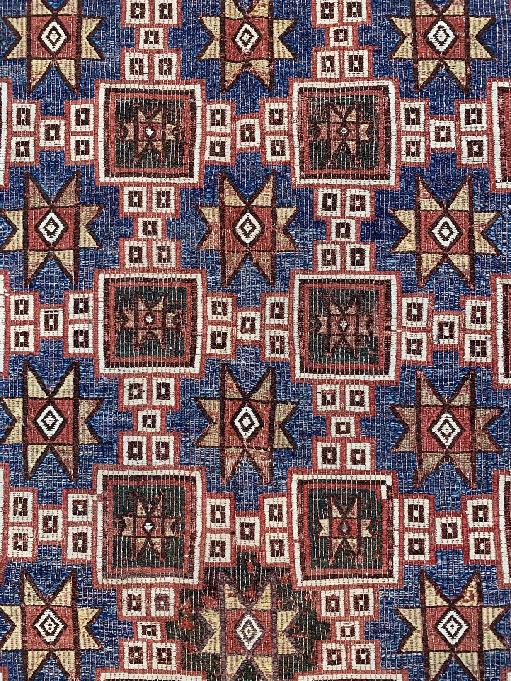 Detail d: Cicim antik, Türkei, um 1900, Wolle auf Wolle, ca. 270 x 140 cm, EHZ: 2-3