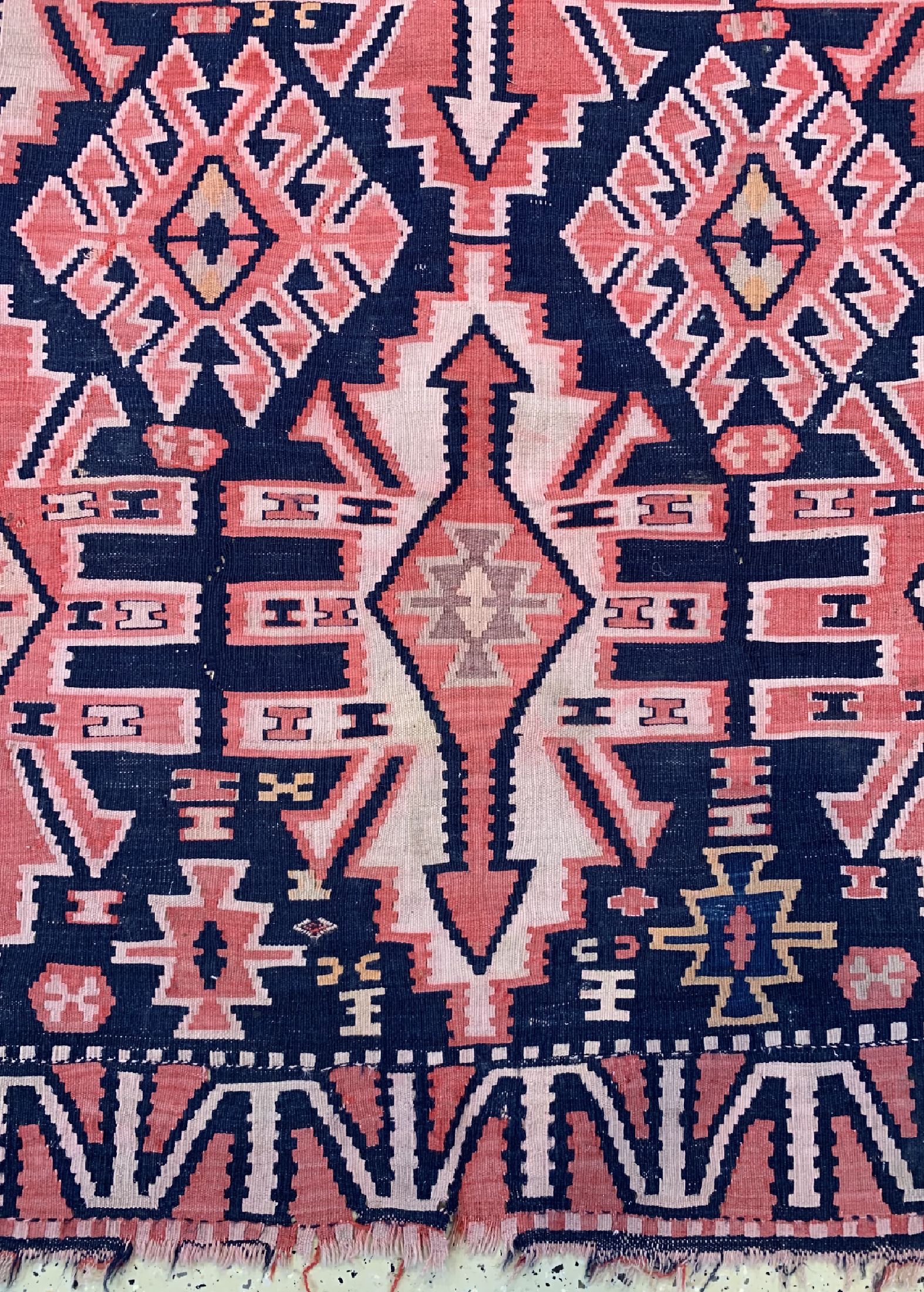 Detail b: Kuba Kelim, Kaukasus, um 1920, Wolle auf Wolle, ca. 355 x 170 cm, EHZ: 3
