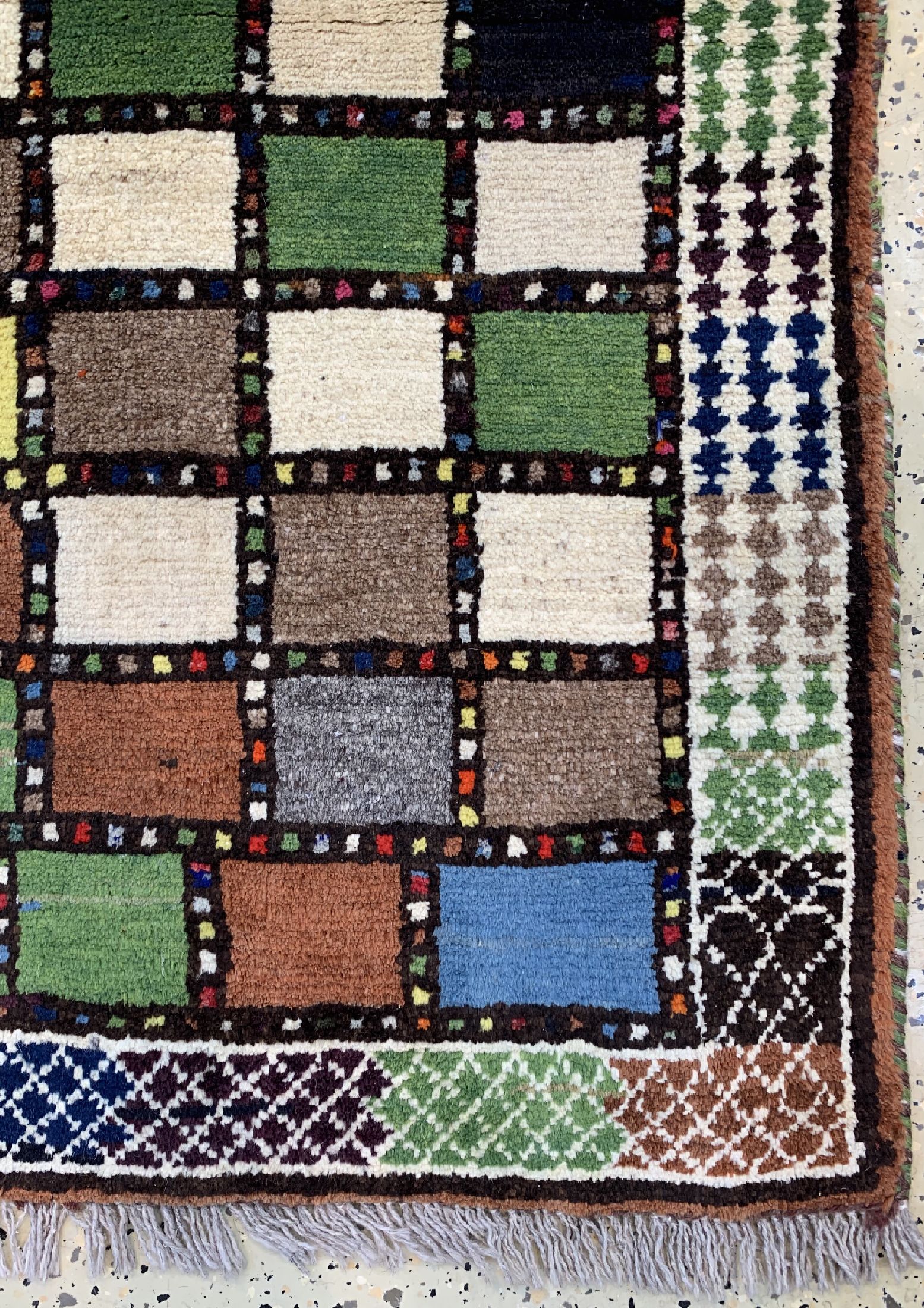Detail a: Gabbeh alt, Persien, ca. 50 Jahre, Wolle auf Wolle, ca. 140 x 90 cm, EHZ: 2