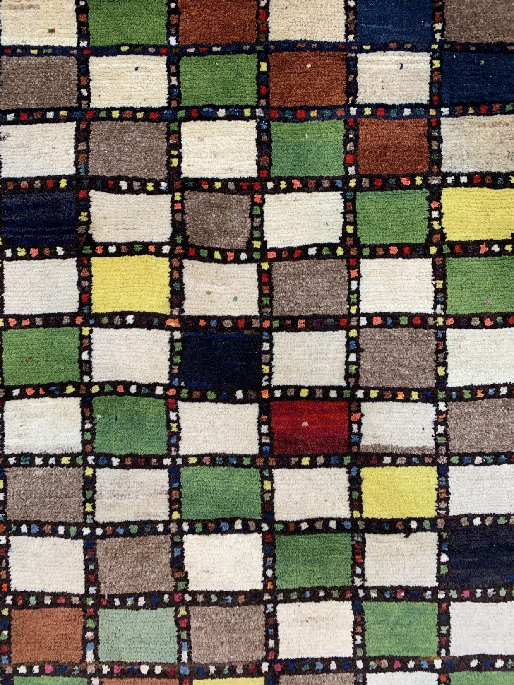 Detail c: Gabbeh alt, Persien, ca. 50 Jahre, Wolle auf Wolle, ca. 140 x 90 cm, EHZ: 2