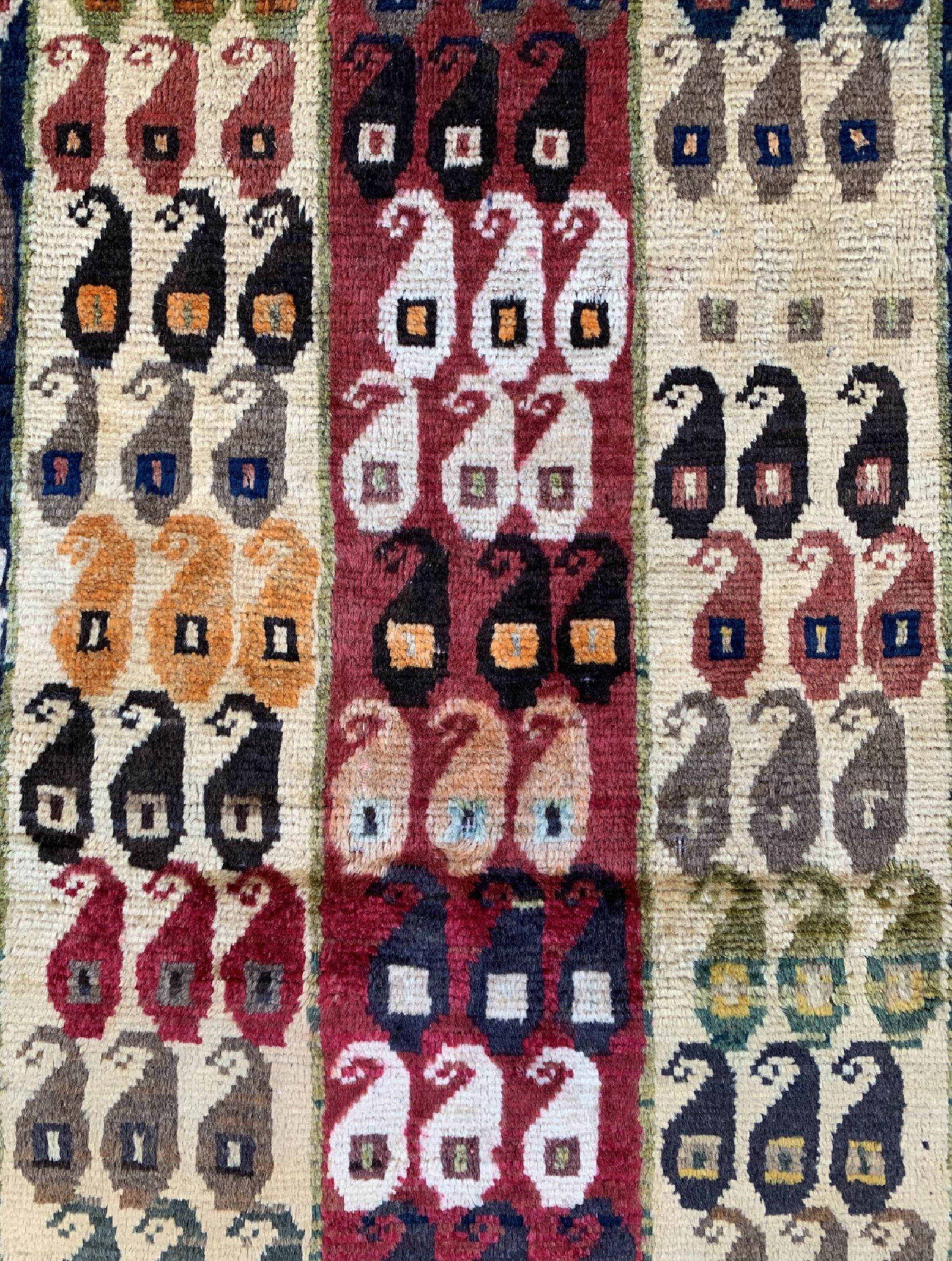 Detail c: Ghaschgai alt, Persien, um 1960, Wolle auf Baumwolle, ca. 153 x 107 cm, EHZ: 4