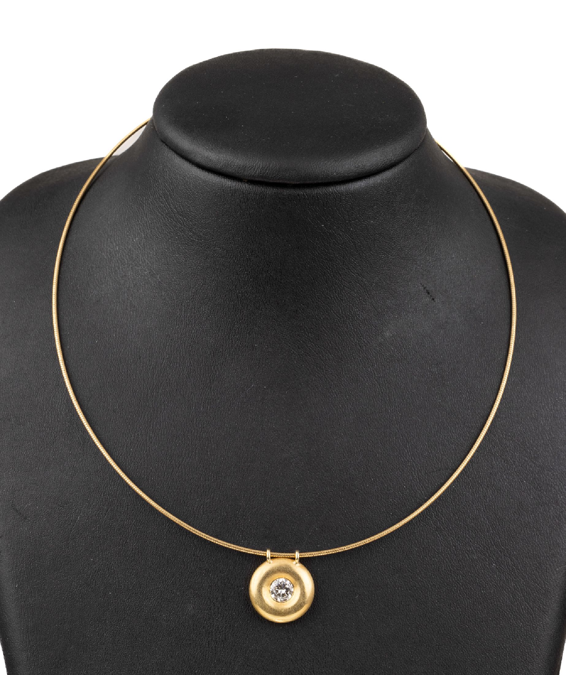18 kt Gold Brillant-Collier, GG 750/000, Brillant ca. 0.80 ct Weiß/vs, Unikat, L. ca. 42 cm, Meistermarke unged., ca. 10.5 g, Steckschließe