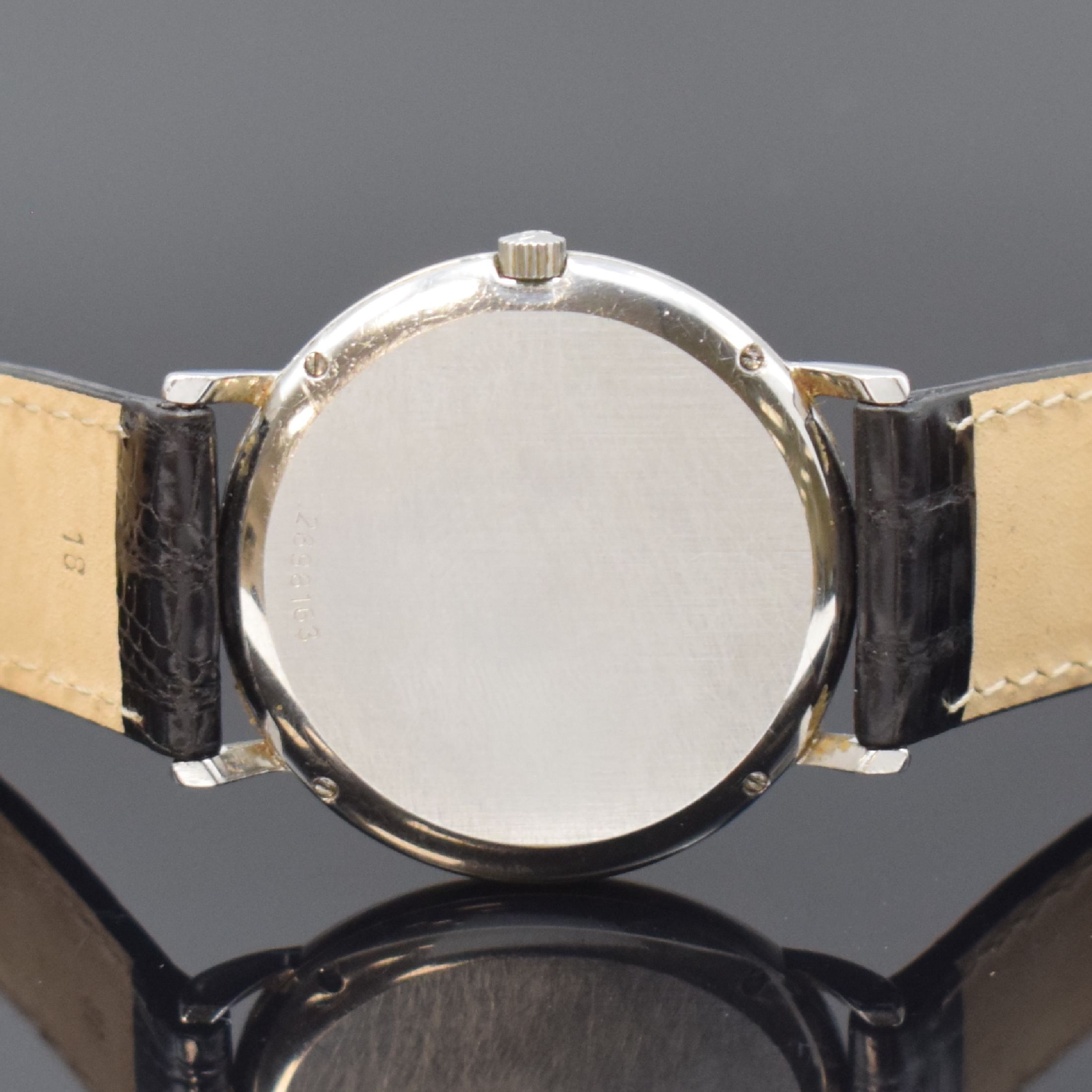 Detail c: IWC Herrenarmbanduhr Serie Portofino, Schweiz um 1990, quarz, Edelstahlgeh., Boden 4-fach verschr., weißes Zifferbl., Anz. v. Std., Min., ...