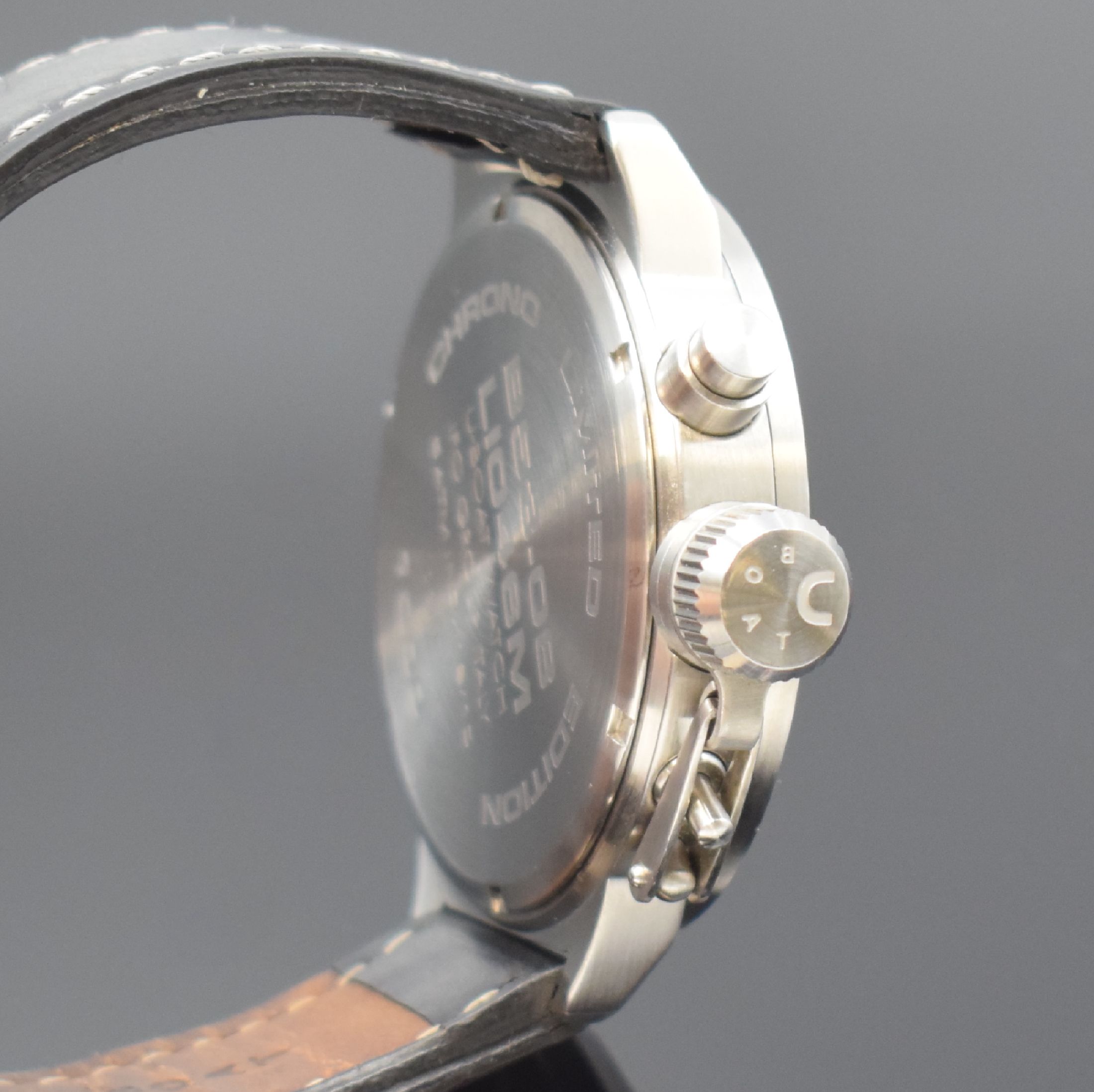 Detail c: U-BOAT IFO Left Hook Chronograph limited Edition Herrenarmbanduhr, Italien um 2010, quarz, Ref. B53-08, Edelstahlgeh. inkl. orig. Lederband m. dopp. ...