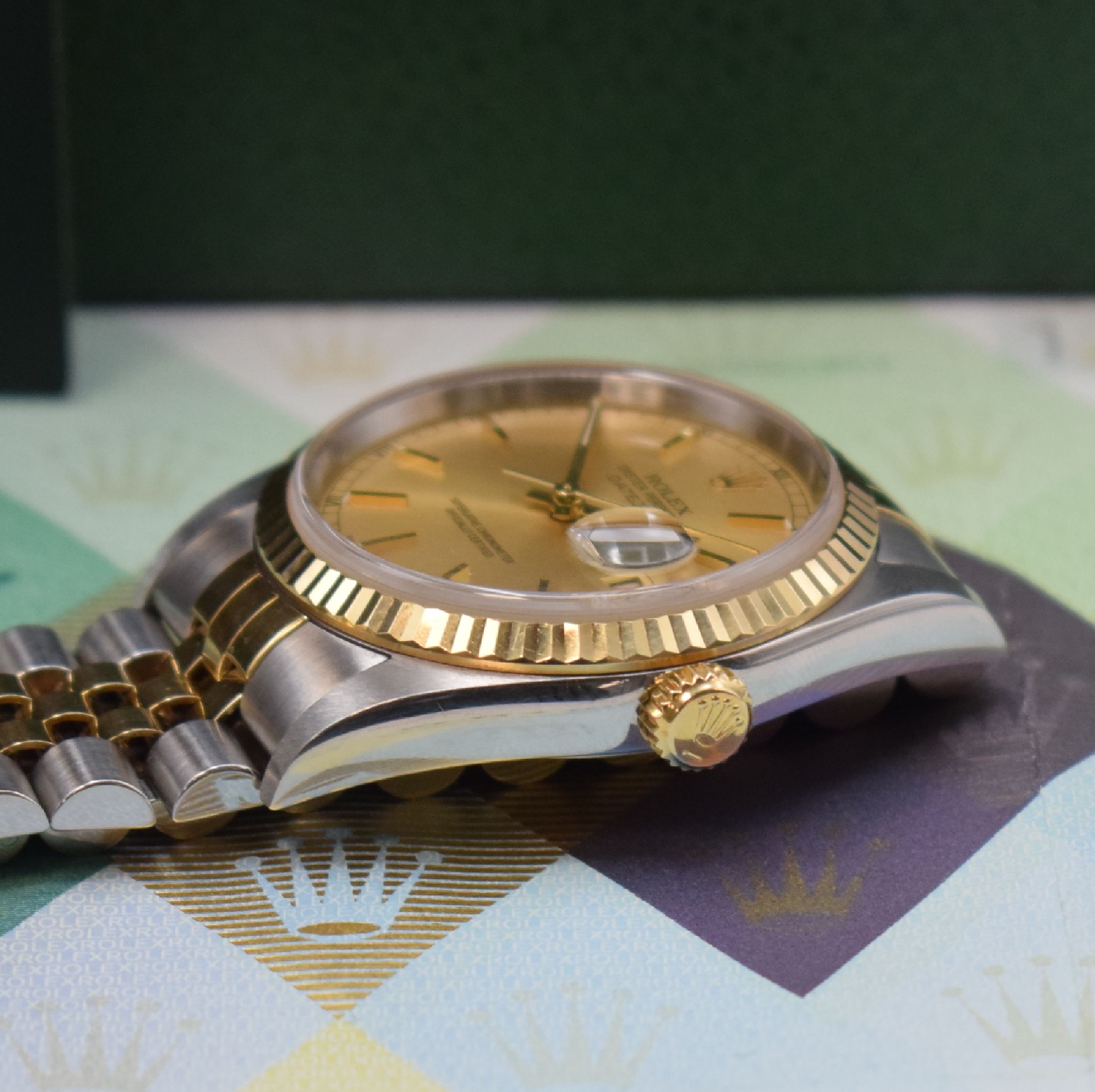 Detail c: ROLEX Oyster Perpetual Datejust gut erhaltene Herrenarmbanduhr Referenz 16233 mit original Zertifikat, Schweiz verk. 01/2007, Automatik, Chronometer ...