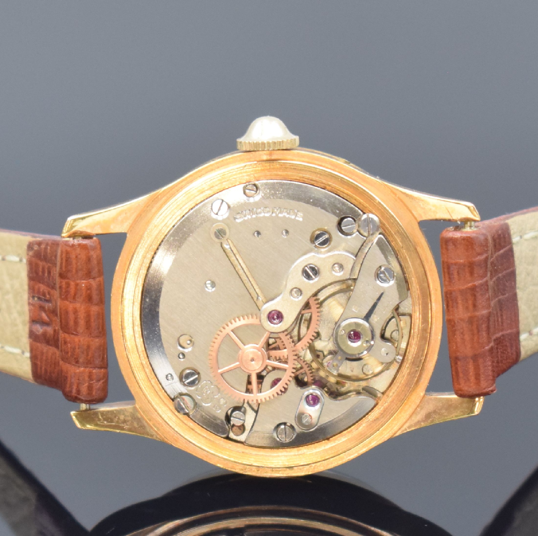 Detail e: GRUEN Damenarmbanduhr mit Vollkalender und Mondphase, Schweiz um 1950, Handaufzug, verg. Geh., Lunette u. Stahlboden aufgedr., silb. Zifferbl., ...