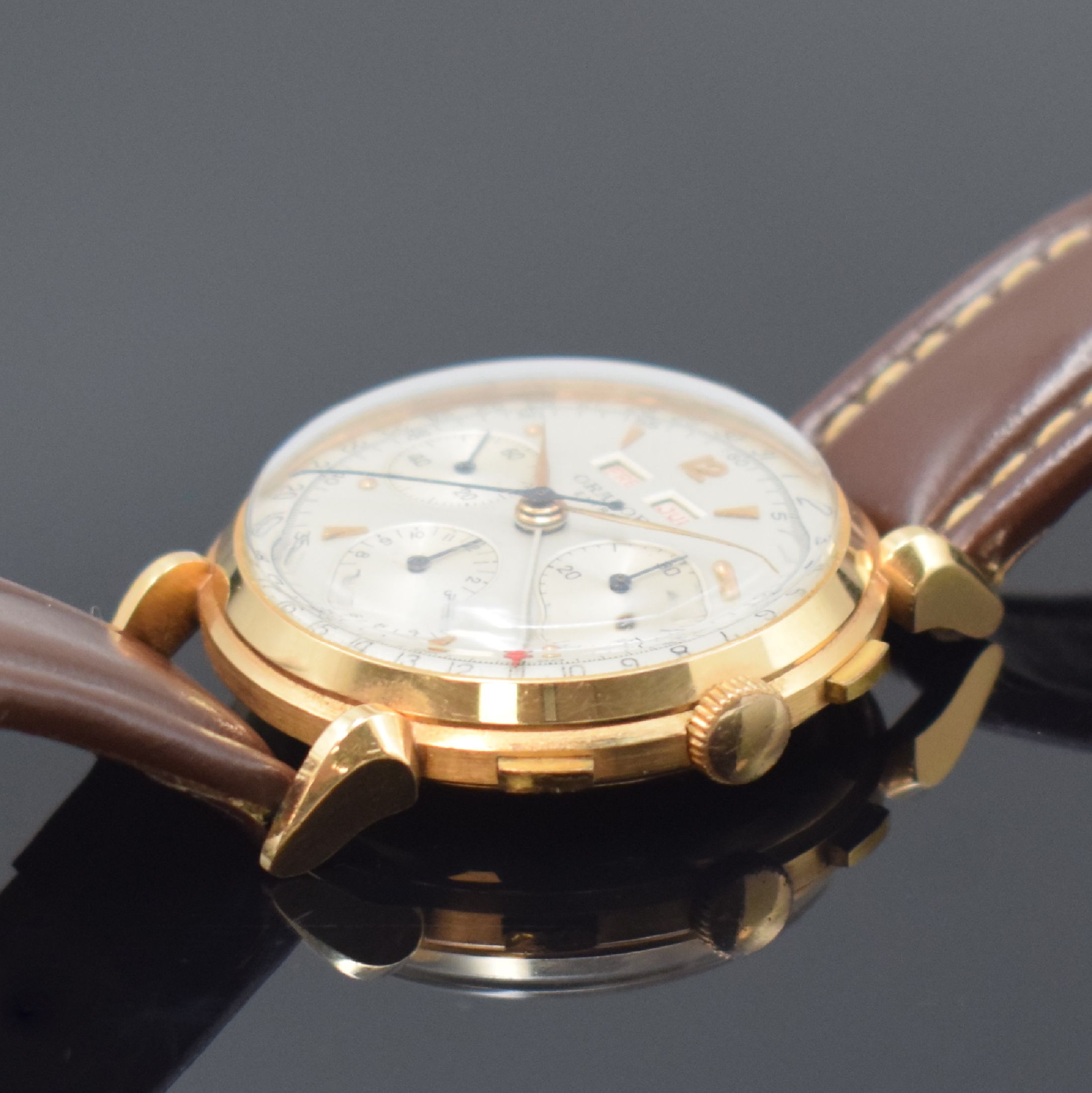 Detail b: ORATOR Extra Schaltradchronograph Valjoux 72C mit Vollkalender in RG 750/000, Schweiz um 1945, Handaufzug, 3-tlg. Geh. m. ausgefallenen ...