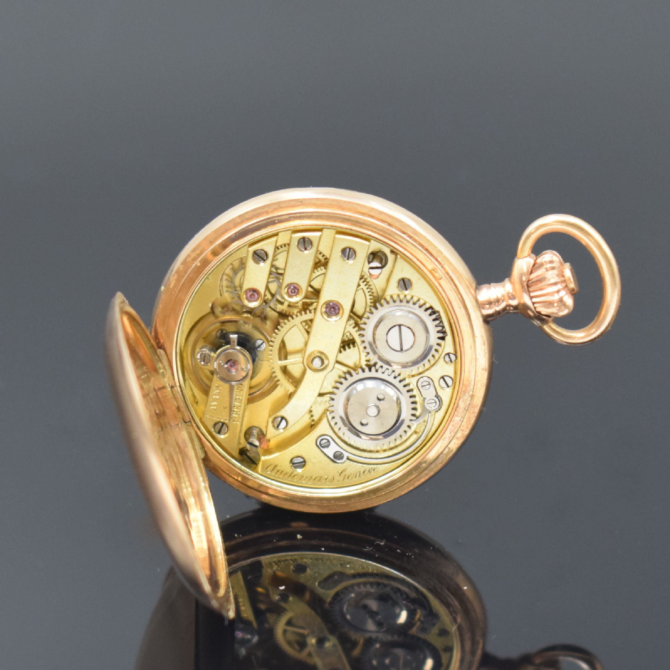 Detail h: AUDEMARS FRERES seltene Damensavonette in RG 585/000, Schweiz um 1910, glattes 3-Deckel Goldgeh., Sprungdeckel m. Monogramm-Grav., Medaillengrav. auf ...