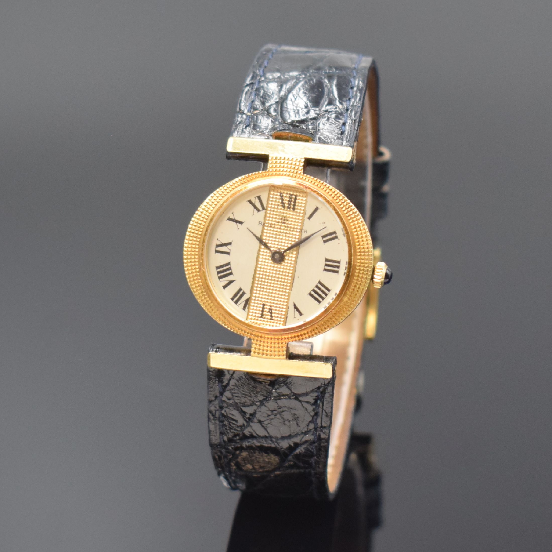 BAUME & MERCIER Damenarmbanduhr in GG 750/000, Schweiz um 1975, Handaufzug, Boden aufgedr., orig. Lederband m. verg. Dornschl., Schmuckkrone, ...