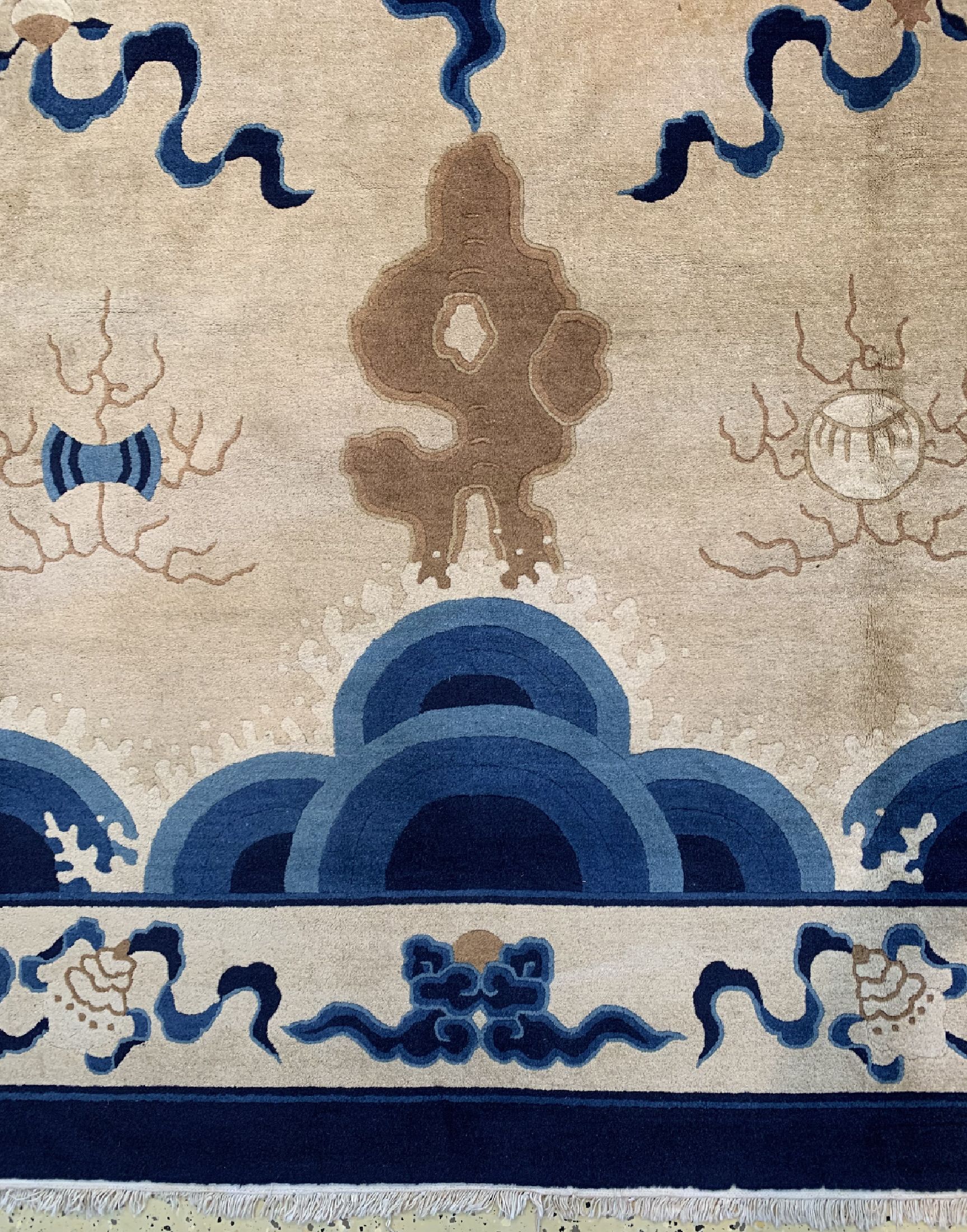 Detail a: Peking antik, China, um 1900, Wolle auf Baumwolle, ca. 353 x 283 cm, gereinigt, EHZ: 1-2