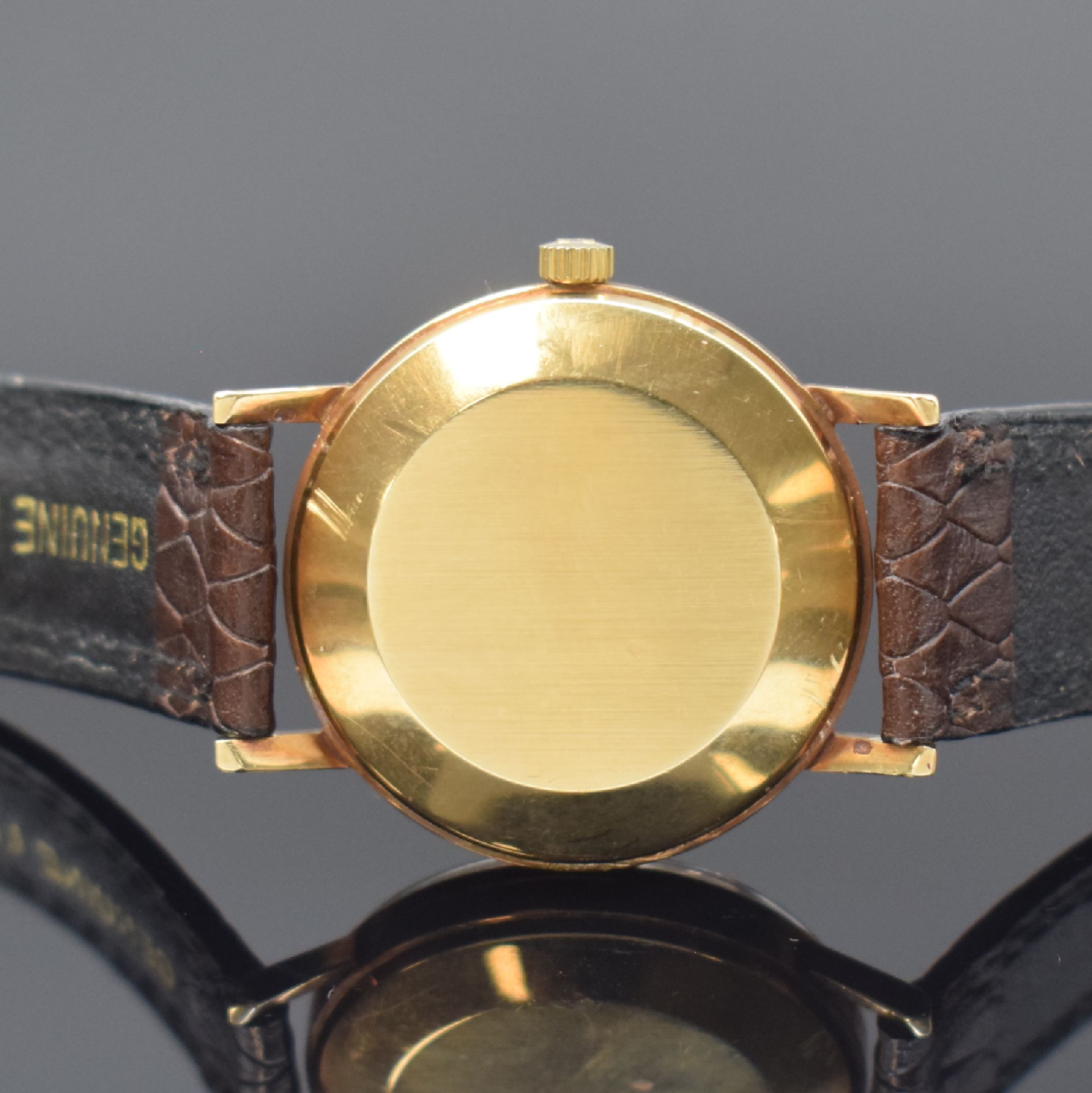 Detail c: OMEGA Automatik Armbanduhr in GG 585/000 Referenz 14792 62, Schweiz um 1963, 3-tlg. Geh., Boden u. Glasrand aufgedr., silb. Zifferbl. pat./fl., gold. ...