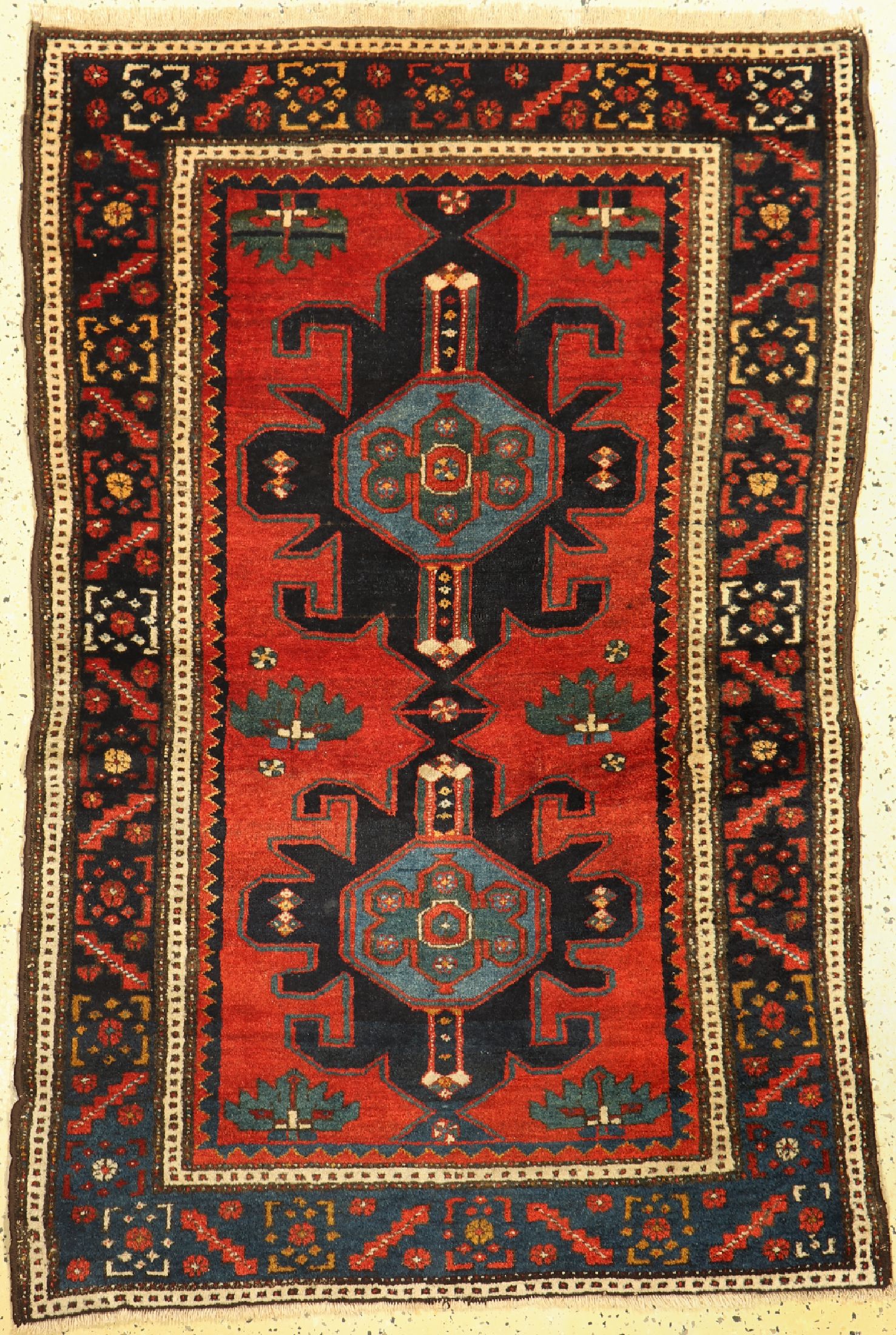 Shahsawan, Persien, um 1950, Wolle auf Baumwolle, ca. 155 x 100 cm, EHZ: 2, (restauriert)