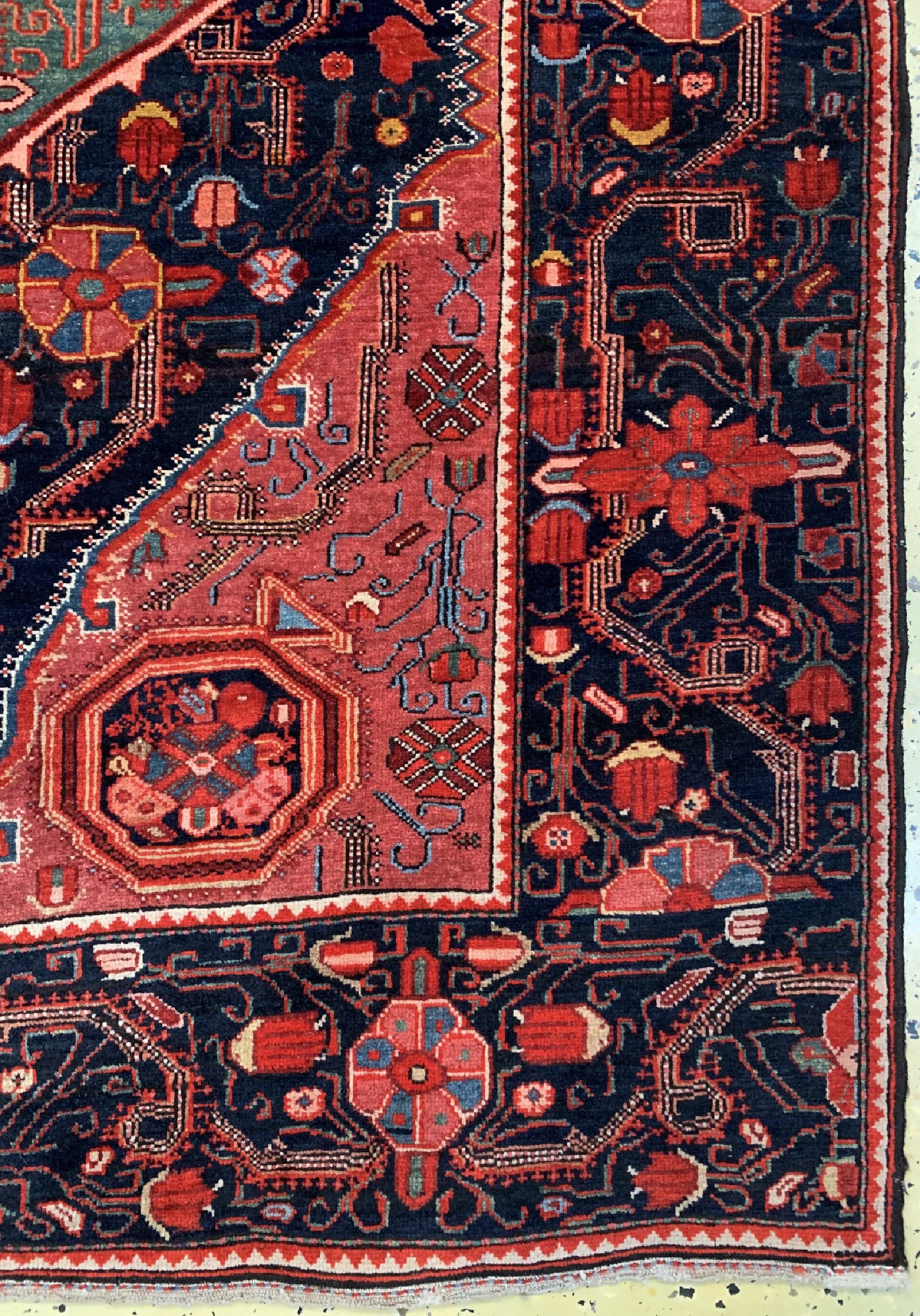 Detail a: Antiker Djosan, Persien, um 1900, Wolle aufBaumwolle, ca. 210 x 127 cm, EHZ: 2, (kleine Restaurierungen)