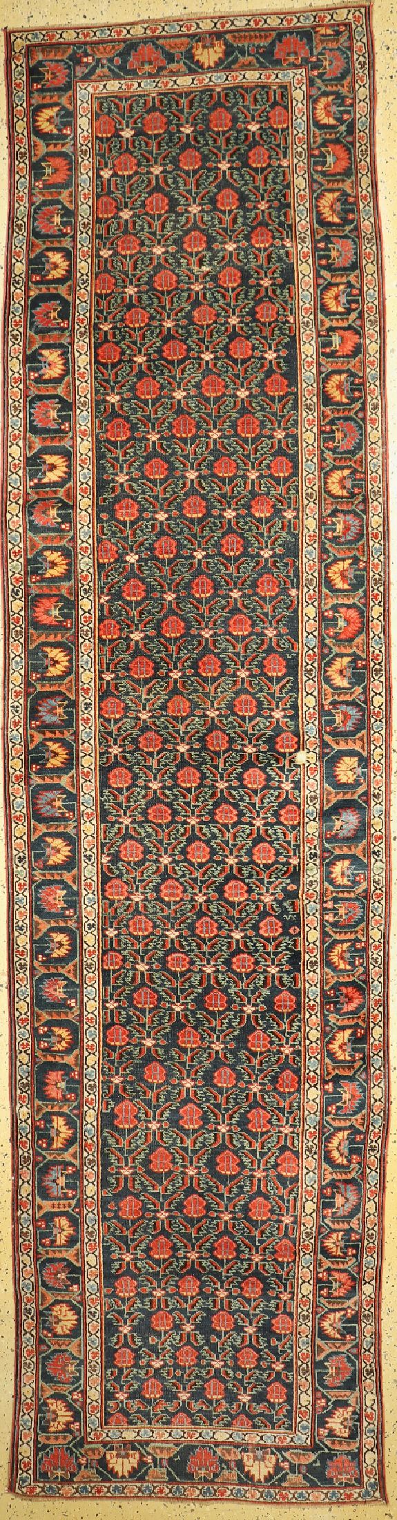 Antiker Shahsawan, Persien, 19.Jhd, Wolle auf Wolle, ca. 400 x 100 cm, EHZ: 2-3(kleines Loch).
