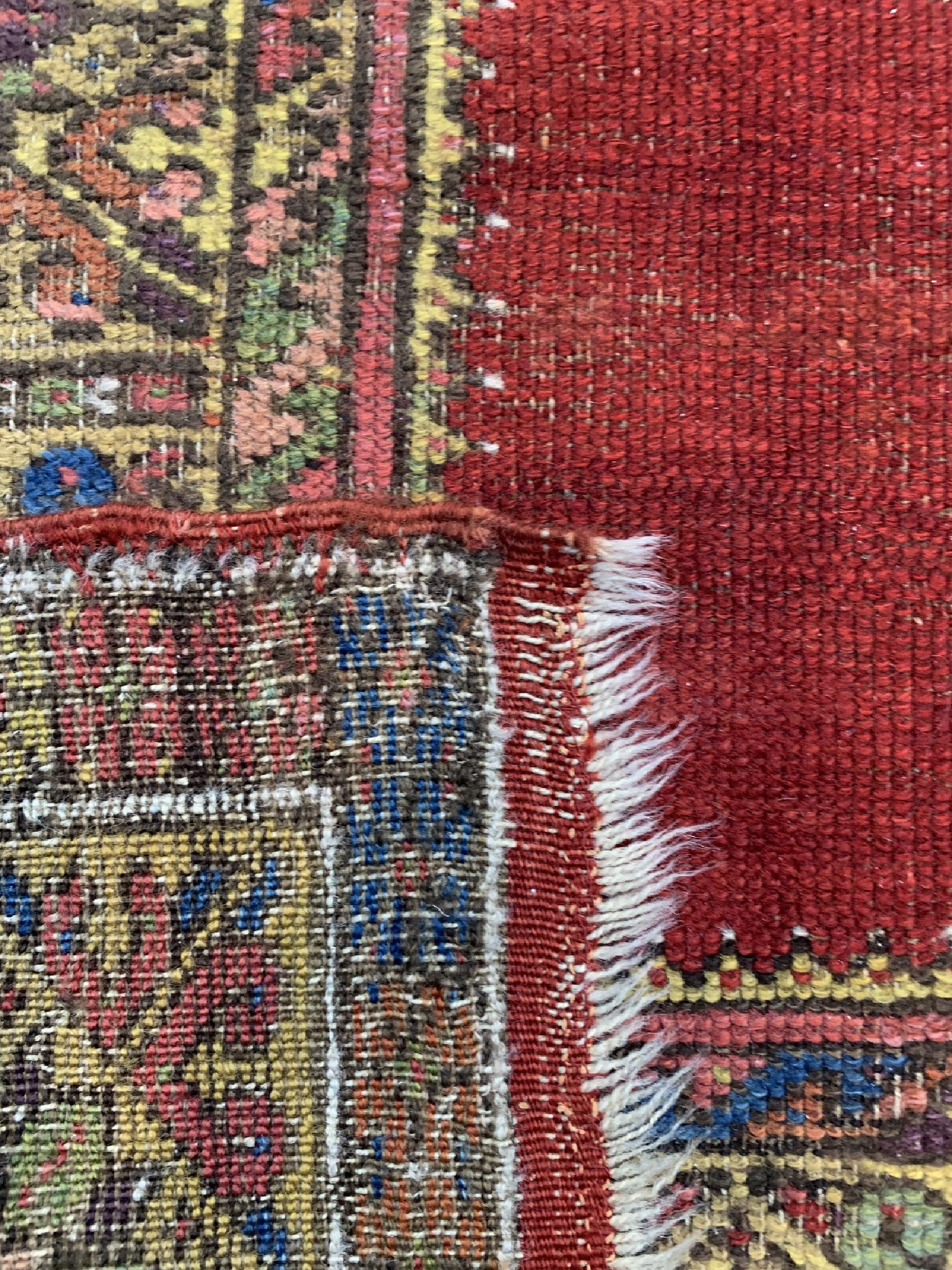 Detail e: Antiker Mucur, Türkei, 19.Jhd, Wolle auf Wolle, ca. 169 x 109 cm, EHZ: 3, (Alte Restaurierungen)