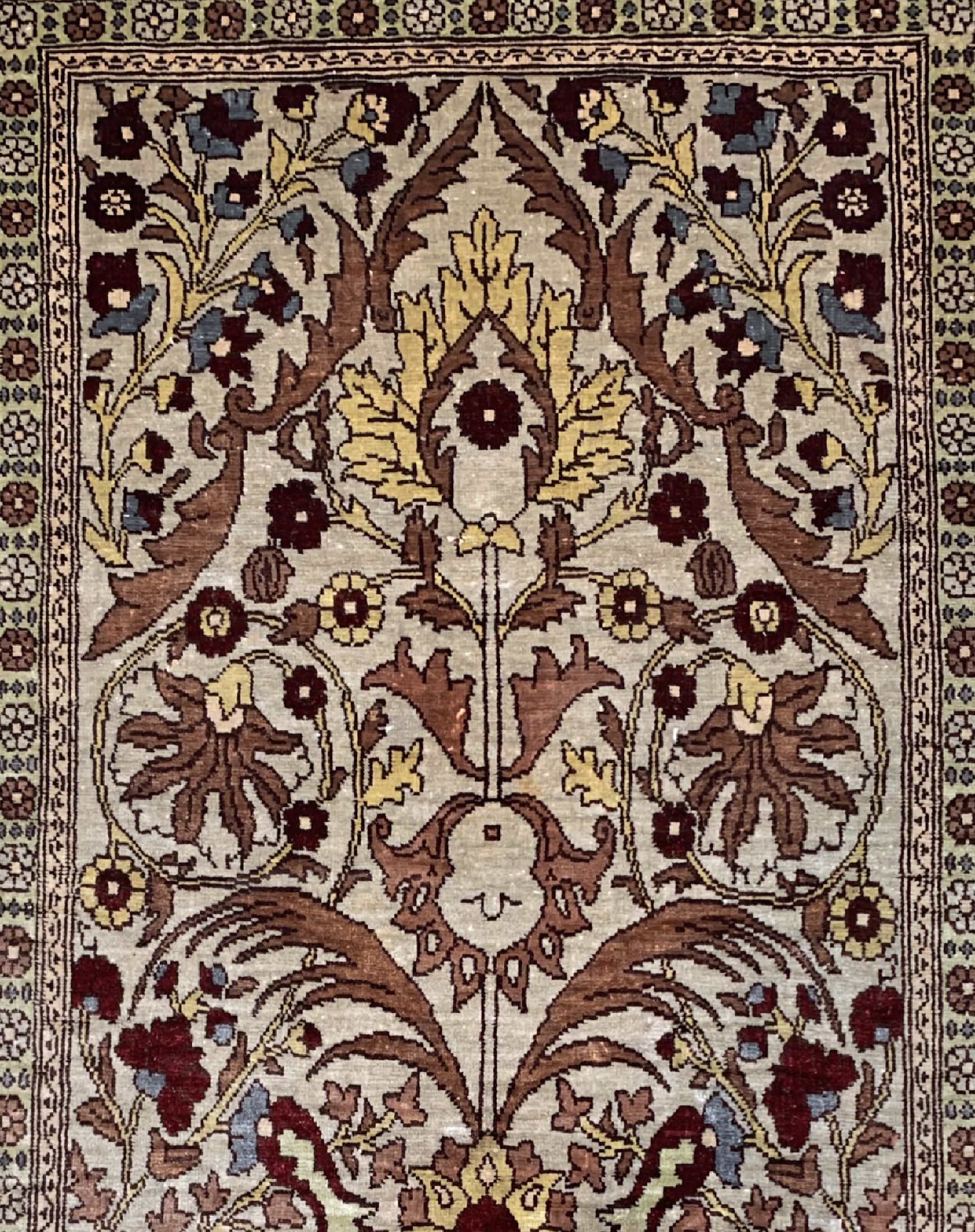 Detail b: Hereke Seide alt, Türkei, um 1950, reine Naturseide, ca. 92 x 50 cm, ca. 1,0 Mio. Kn/qm, EHZ: 2