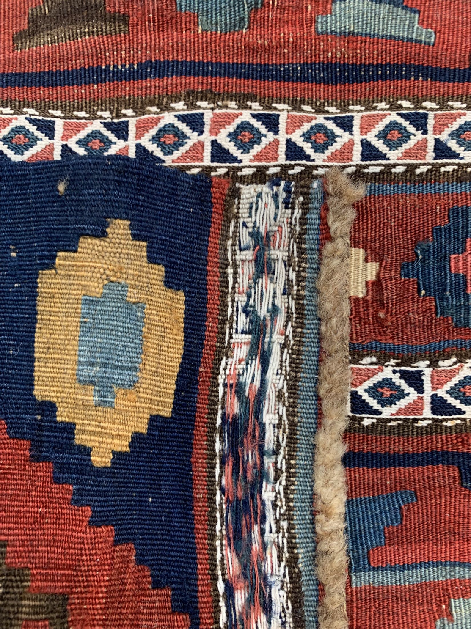 Detail b: Shahsawan Mafraschteil antik, Persien, 19.Jhd, Wolle auf Wolle, ca. 60 x 55 cm, EHZ: 2