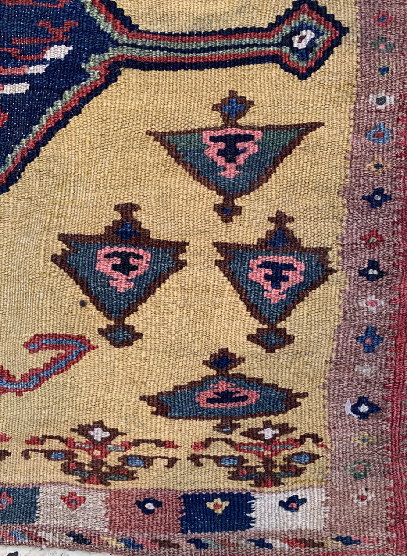 Detail a: Antiker Bachtiar Tasche, Persien, um 1900, Wolle auf Wolle, ca. 63 x 59 cm, Reinigungsbedürftig, EHZ: 2