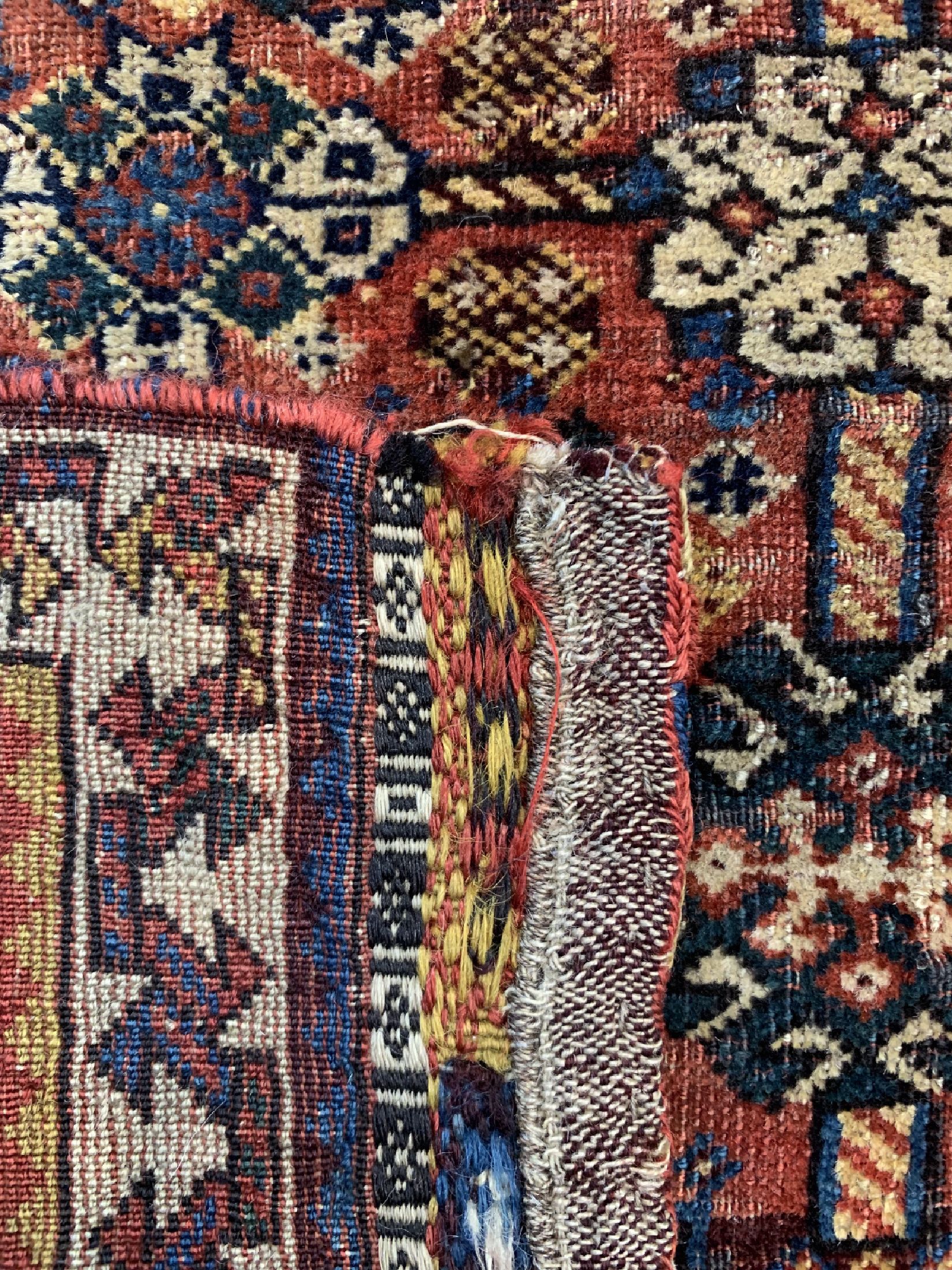 Detail c: Ghaschgai Taschenfront antik, Persien, 19.Jhd, Wolle auf Wolle, ca. 64 x 67 cm, EHZ: 3
