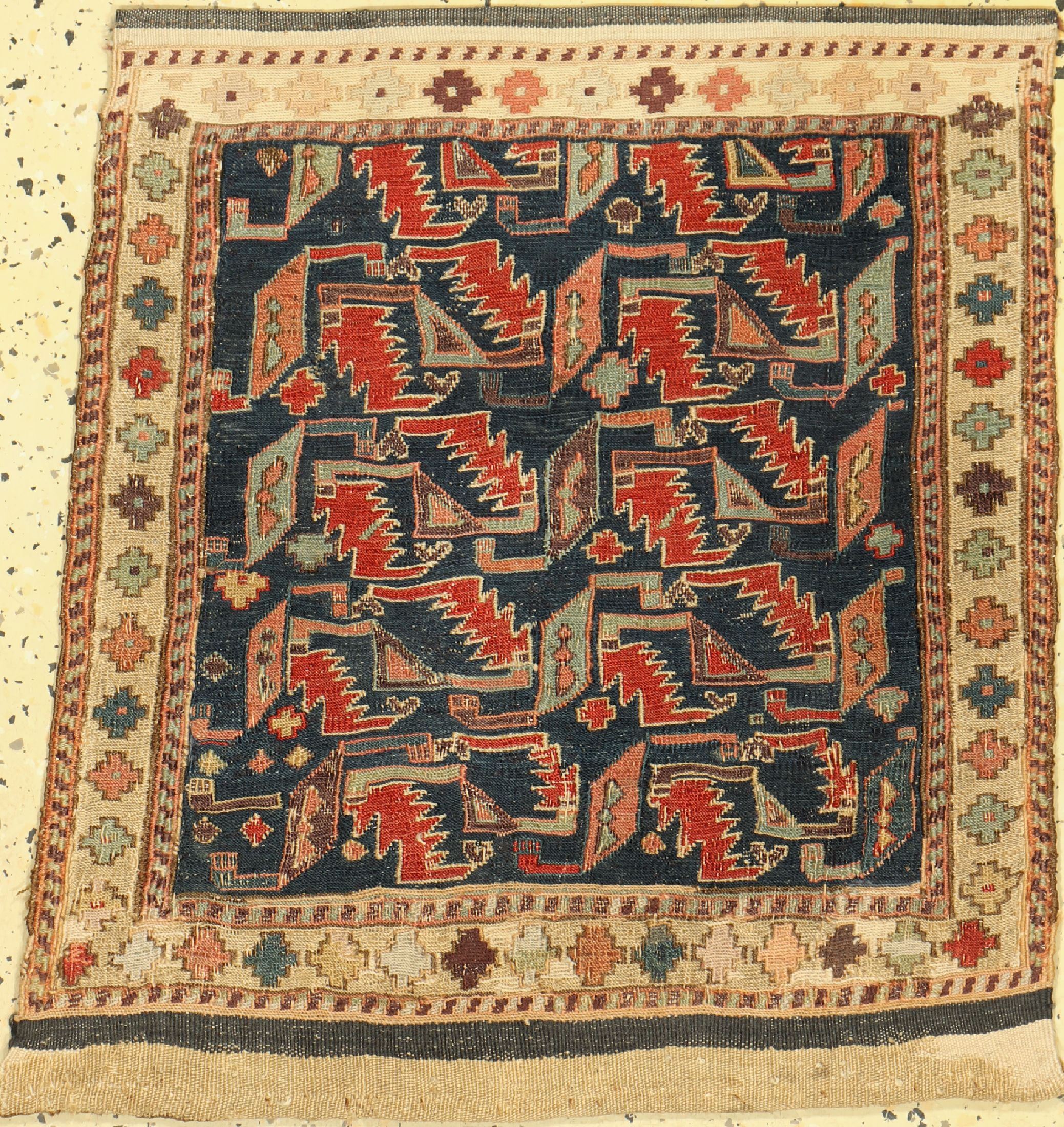 Shahsawan Taschenfront antik, Persien, 19.Jhd, Wolle auf Wolle, ca. 48 x 47 cm, EHZ: 3