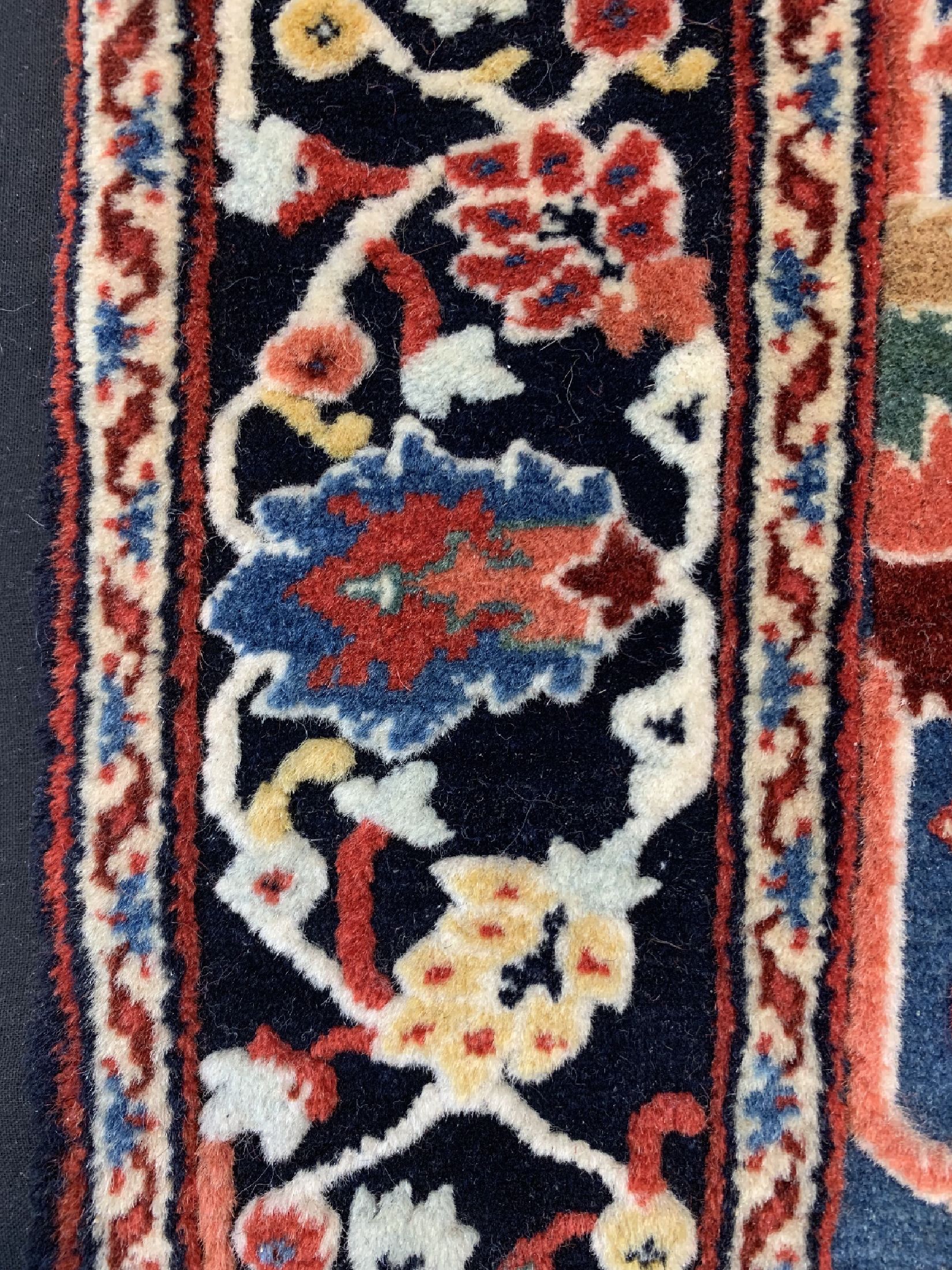 Detail c: Antiker Djosan"Suf", Persien, um 1900, Wolle auf Baumwolle, ca. 80 x 65 cm, EHZ: 2