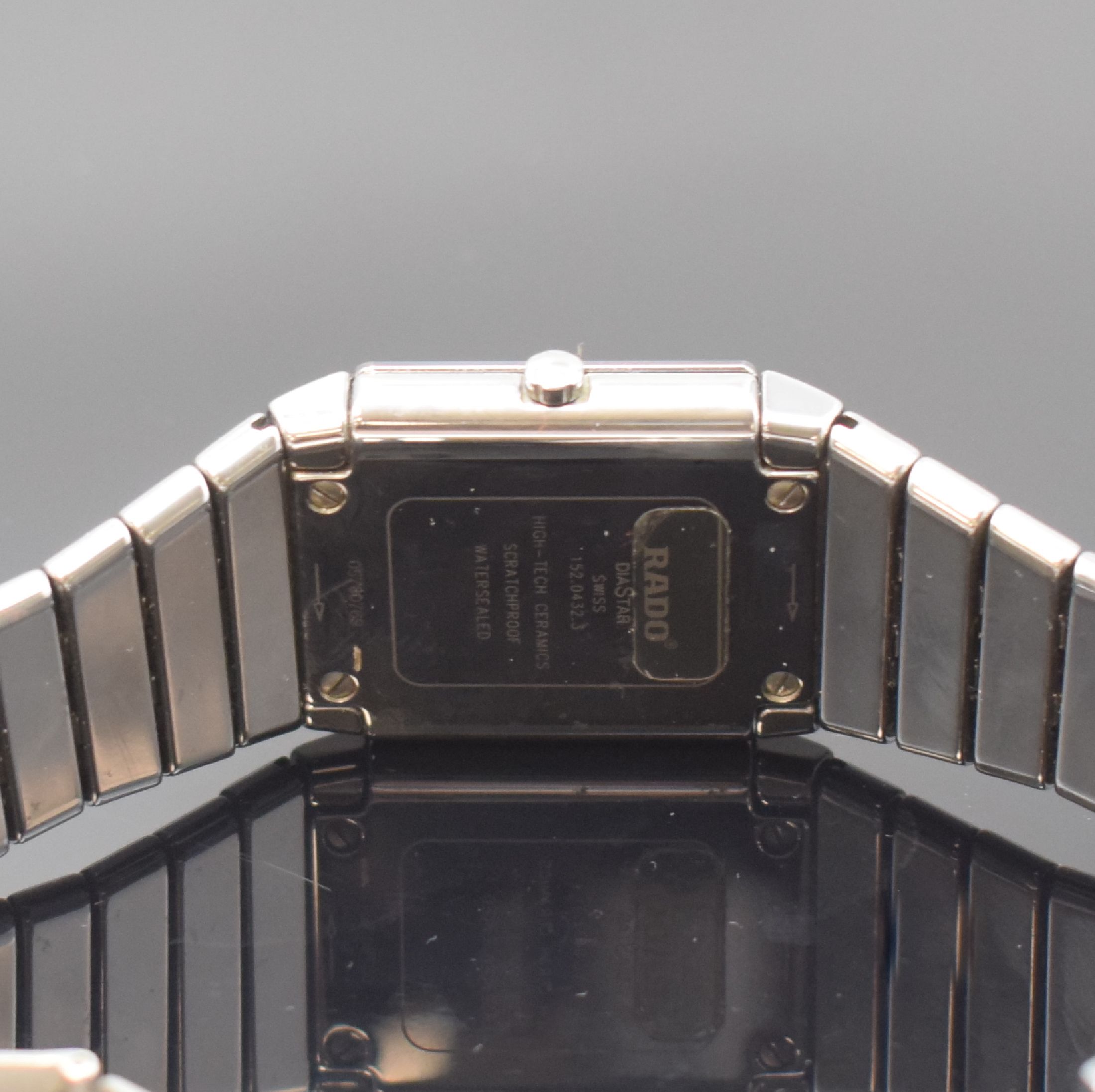 Detail c: RADO Diastar Herrenarmbanduhr, Schweiz um 2000, quarz, Ref. 152.0432.3, Keramikgeh., Boden 4-fach verschr., Keramik-Gliederband m. dopp. Faltschl., ...