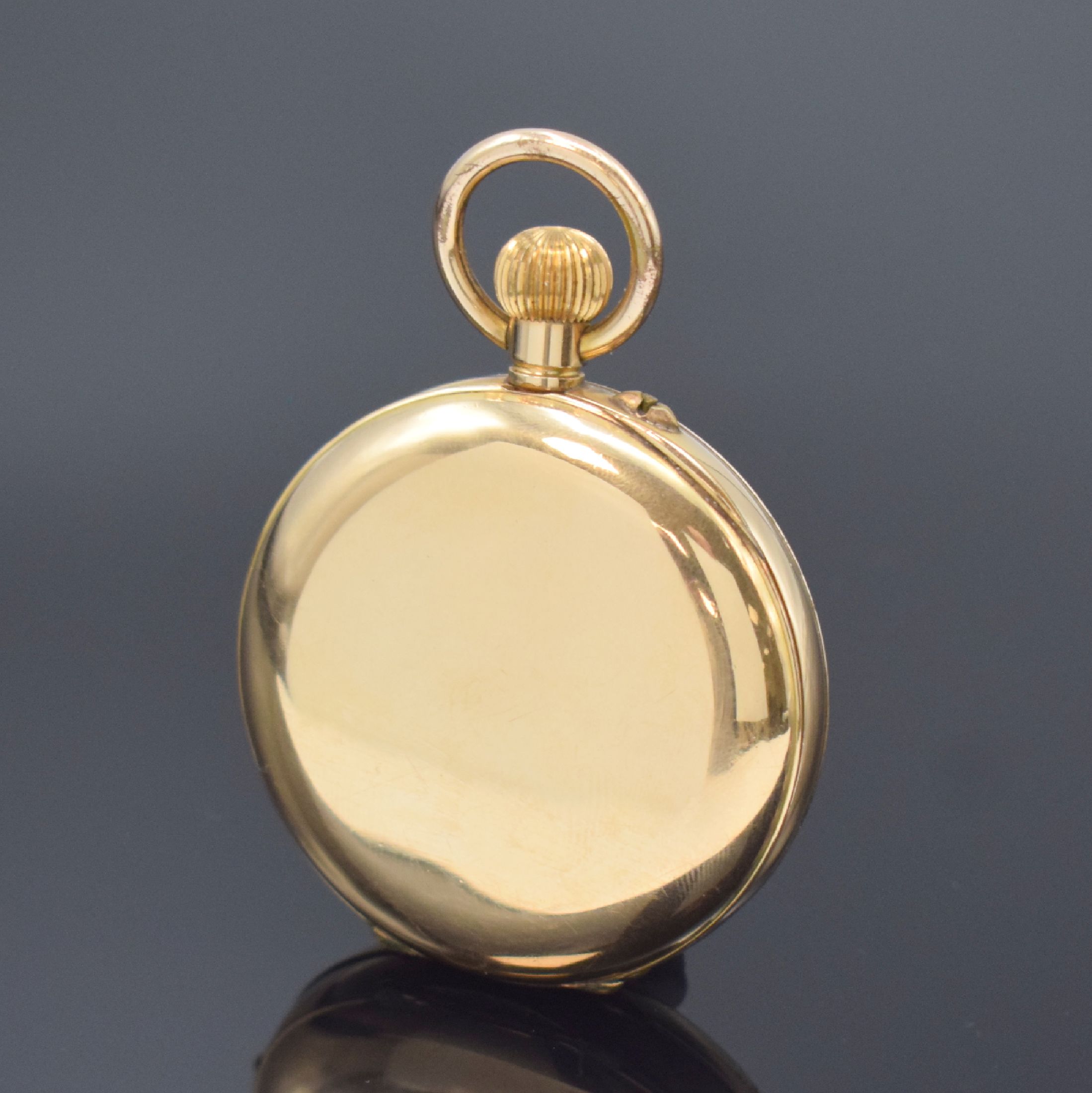 Detail a: Offene Taschenuhr mit Minutenrepetition, Schweiz um 1900, verg. Gehäuse, Emailzifferbl. m. röm. Zahlen l. besch., gebl. Birnenzeiger, verg. Werk m. ...