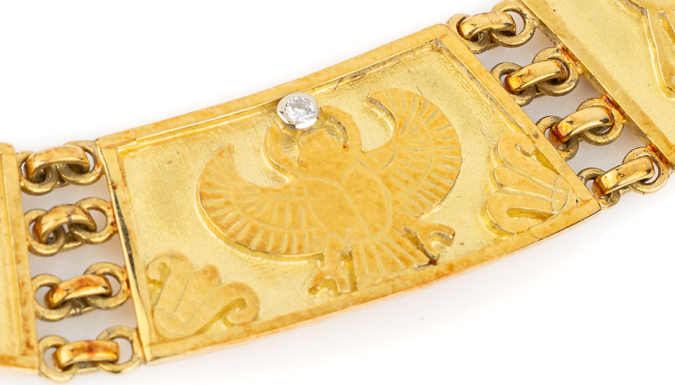 Detail a: 18 kt Gold Brillant Collier, Einzelanfertigung mit ägyptischen Motiven, 3 Brillanten zus. ca. 0.06 ct Weiß/si, total ca. 29.1 g, L ca. 39.5 cm