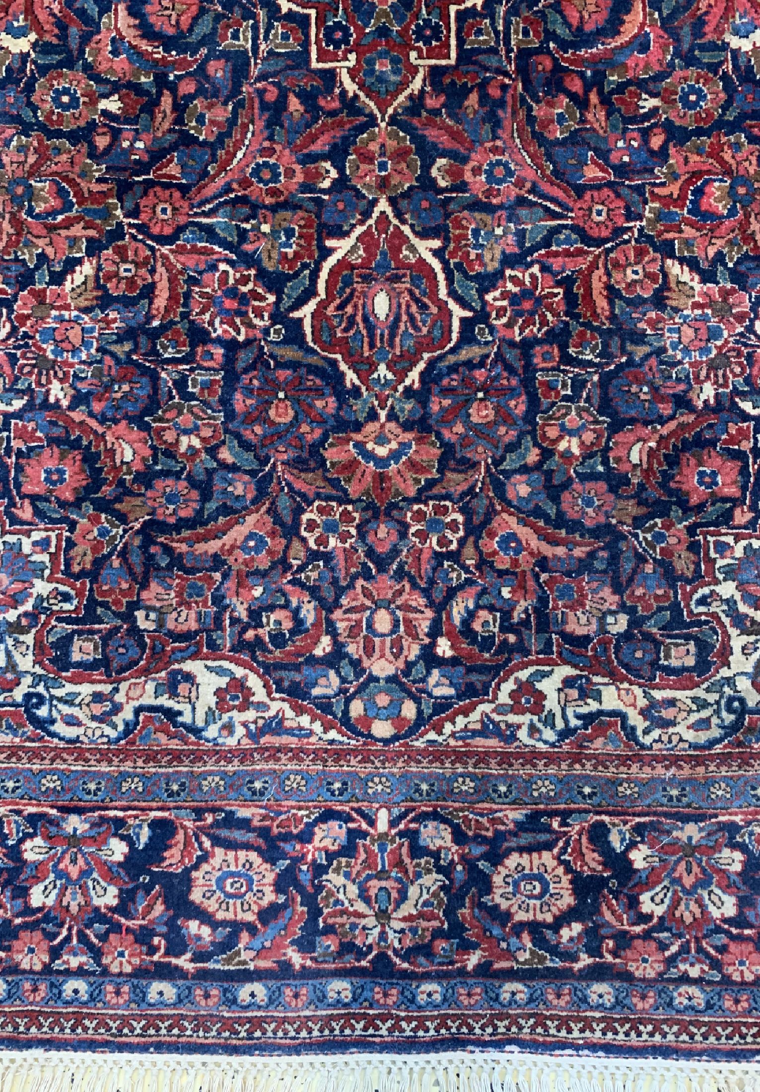 Detail b: Keschan Kork alt, Persien, um 1930, Korkwolle auf Baumwolle, ca. 204 x 137 cm, EHZ: 3
