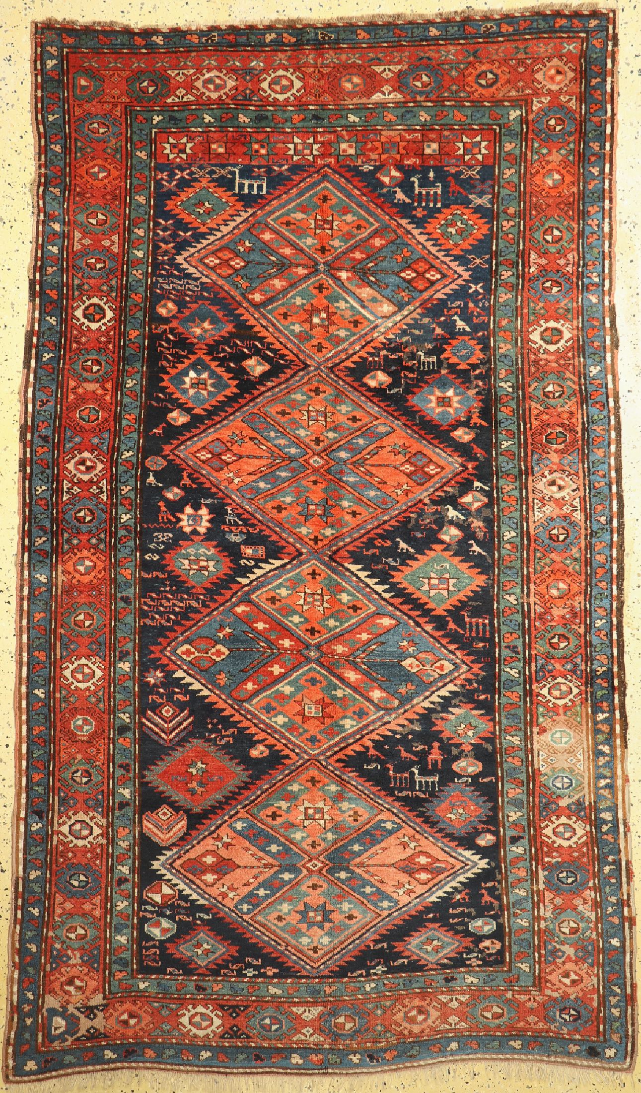Karabagh alt, Kaukasus, um 1920, Wolle auf Wolle, ca. 270 x 156 cm, EHZ: 3