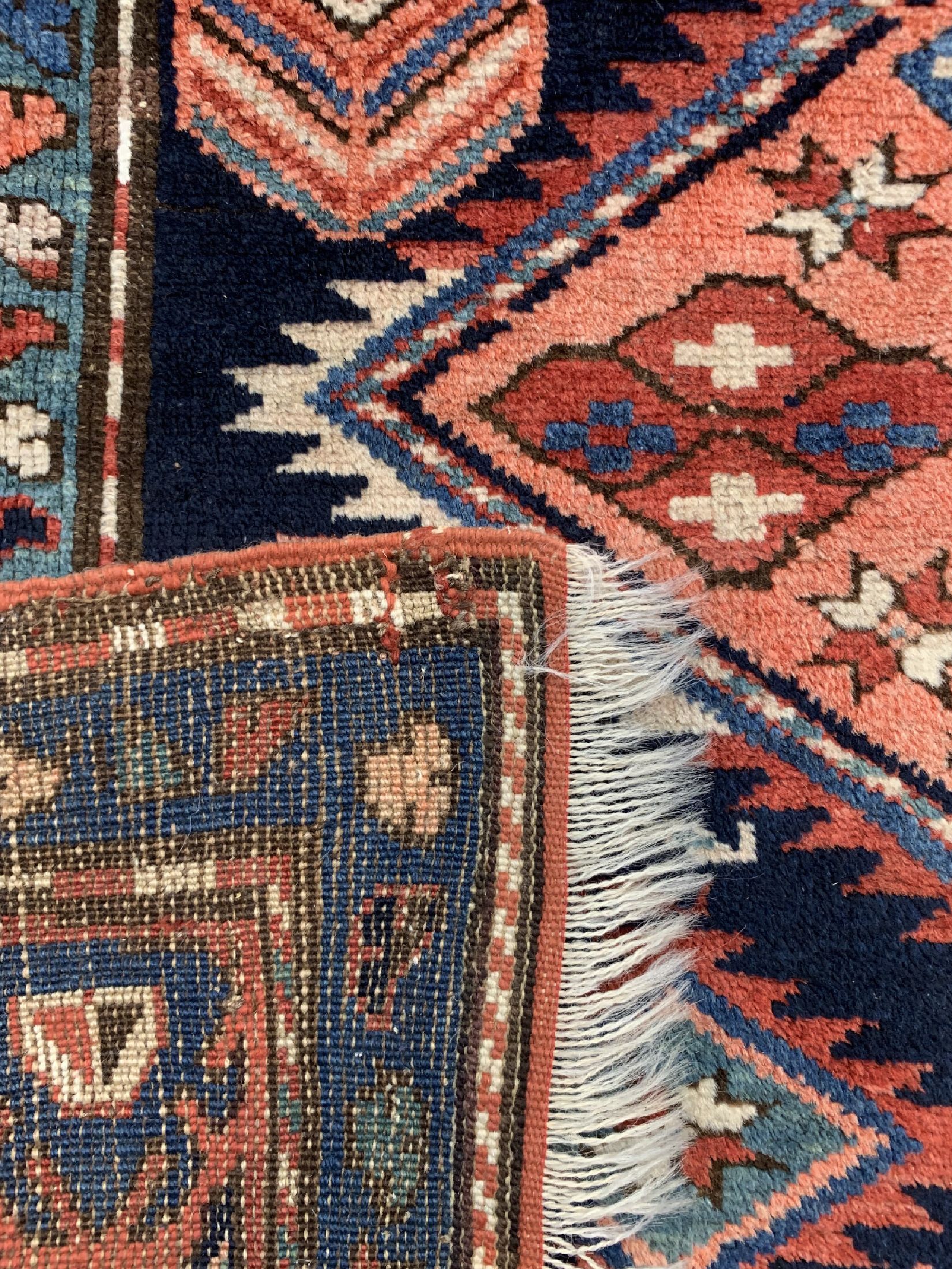 Detail e: Karabagh alt, Kaukasus, um 1920, Wolle auf Wolle, ca. 270 x 156 cm, EHZ: 3