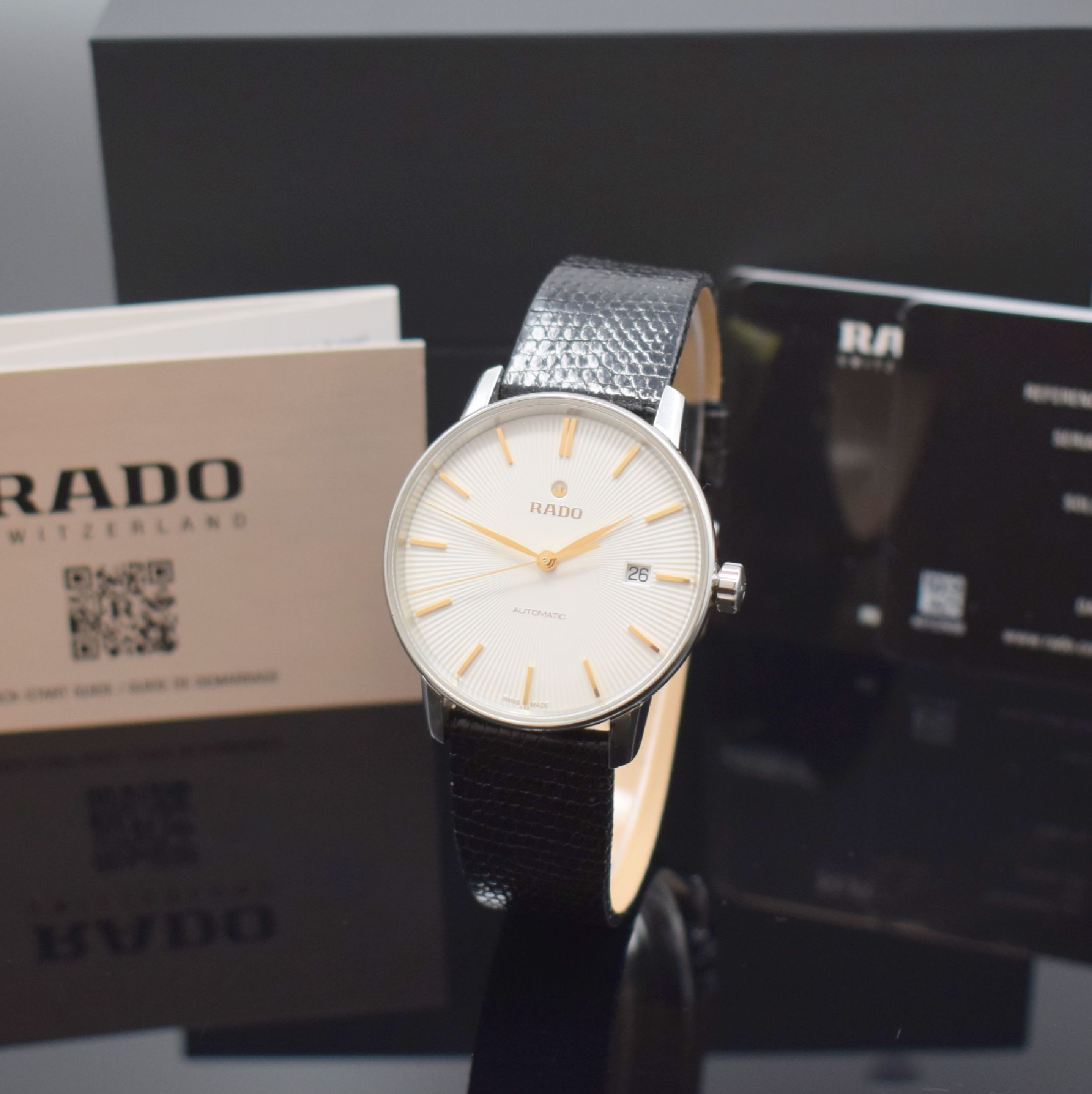 RADO Coupole Herrenarmbanduhr in Stahl, Schweiz verk. lt. beil. Pap. 12/2022, Automatik, Ref. 763.3860.4.102, beids. vergl. Geh., Boden aufgedr., ...