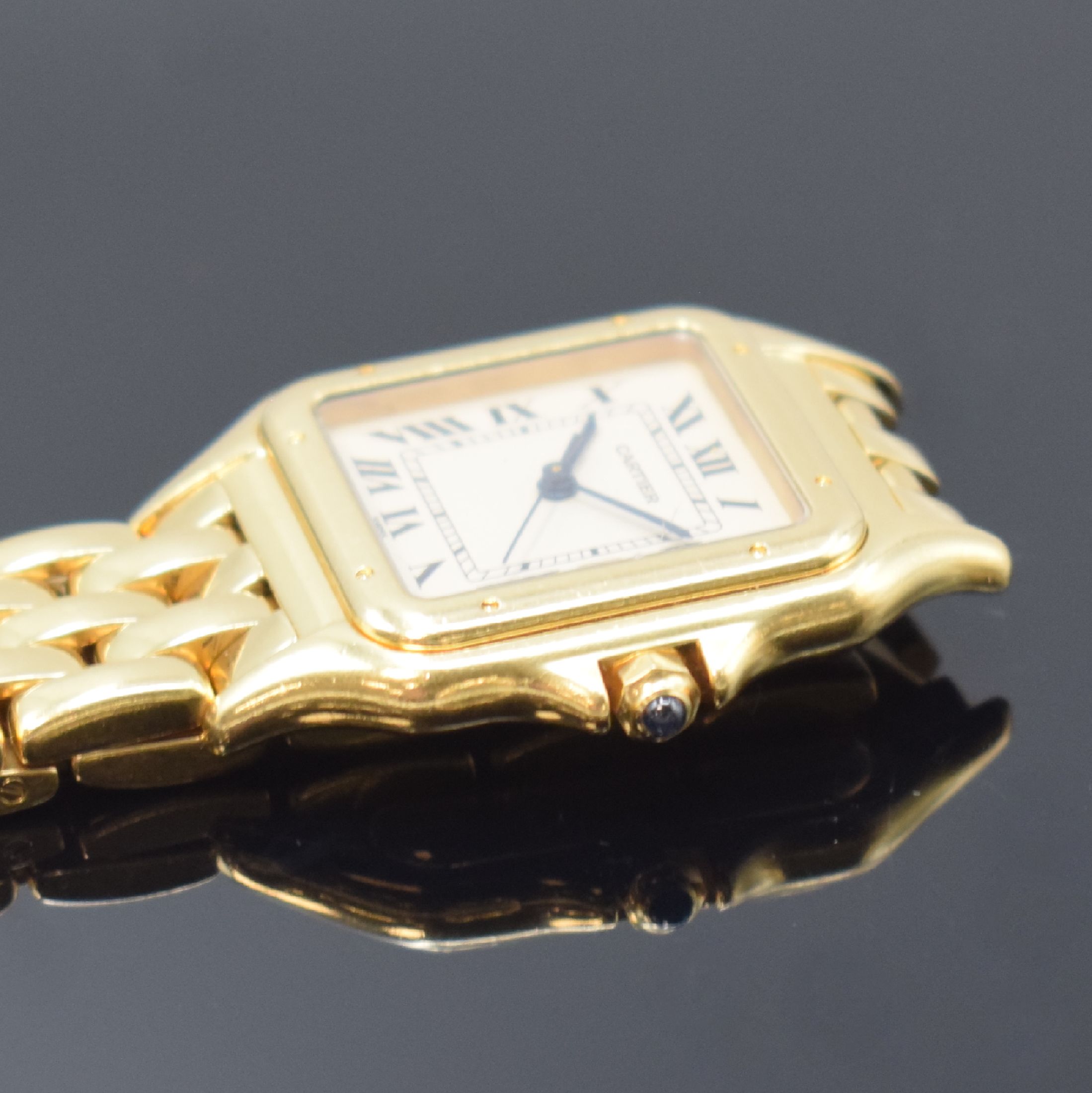 Detail c: CARTIER Panthere Armbanduhr in GG 750/000, Schweiz um 1990, quarz, 2-teil. Gehäuse, Boden 8-fach verschr., Gliederband in GG 750/000 mit dopp. ...