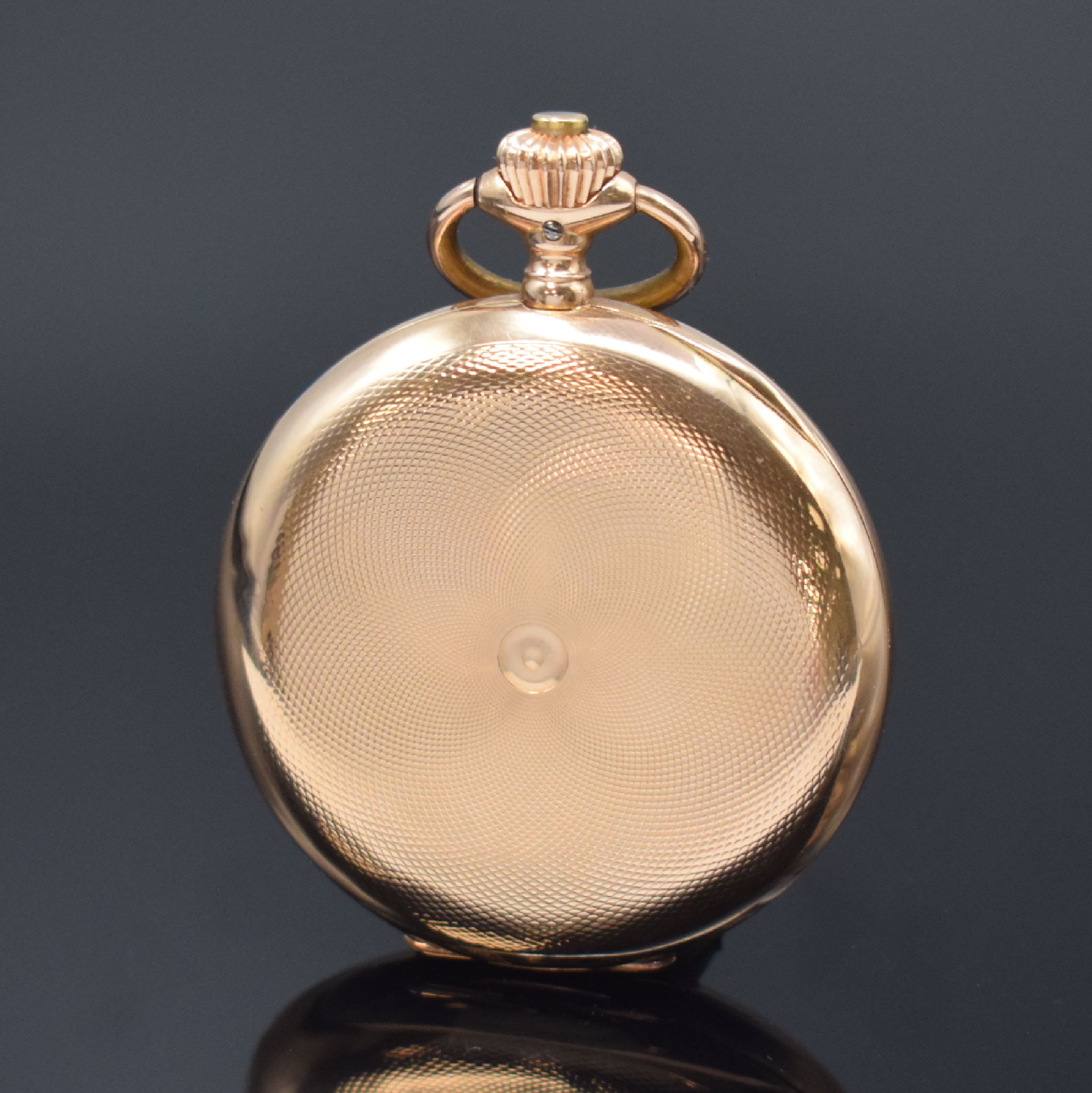Detail c: IWC Savonette in GG 585/000, Schweiz um 1910, 2-Deckel Goldgeh., Emailzifferbl. m. arab. Zahlen, gold. Zeiger, verg. Werk Kal. 53, Komp.-Unr., gebl. ...