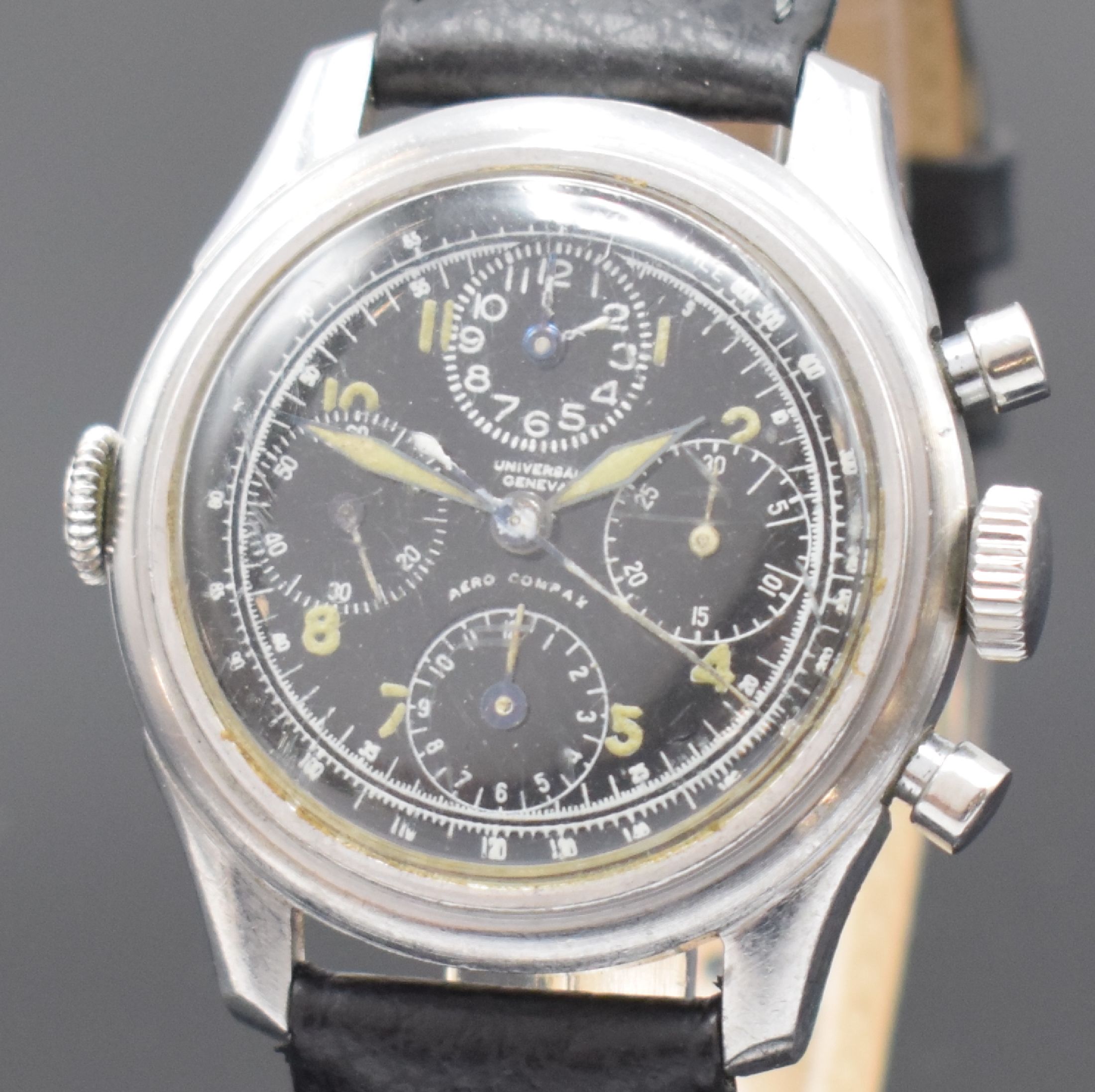Detail a: UNIVERSAL GENEVE Aero Compax Chronograph Referenz 22290, Schweiz um 1950, Handaufzug, 2-teil. Geh. in Stahl, sign. Boden geschr., rest. Zifferbl., ...