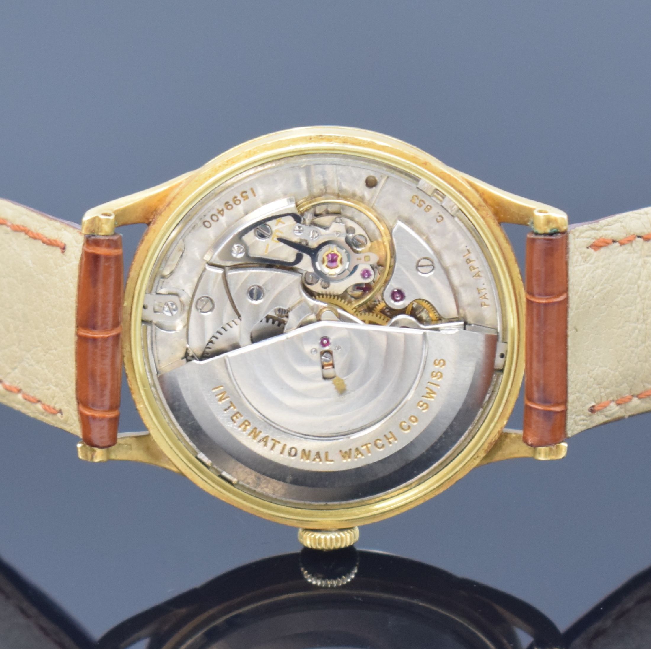 Detail f: IWC Herrenarmbanduhr in GG 750/000 Kaliber 853, Schweiz um 1962, Automatik, 3-teil. Gehäuse, Boden u. Glasrand aufgedr., silb. Zifferbl. rest., ...